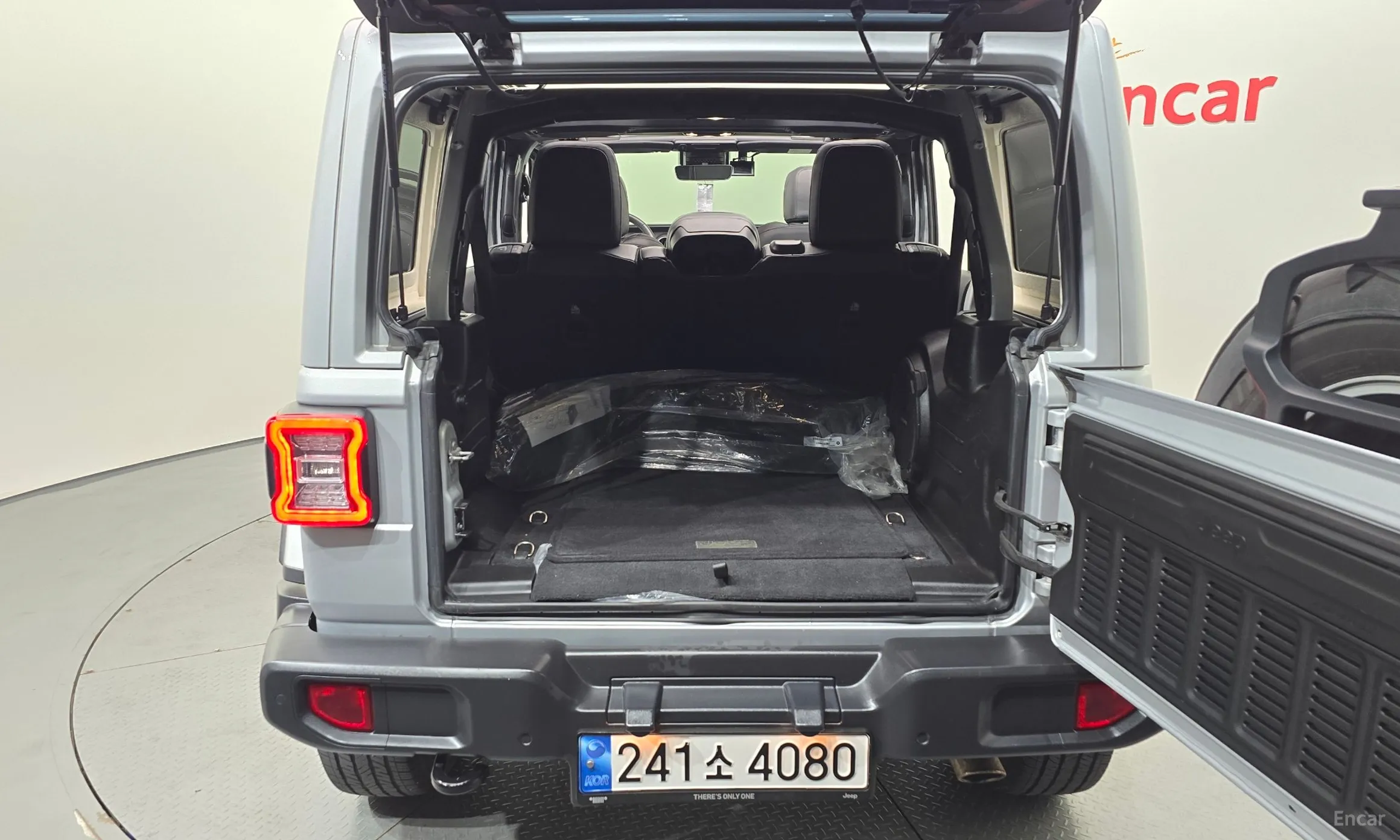 Jeep Wrangler (JL) превью 20