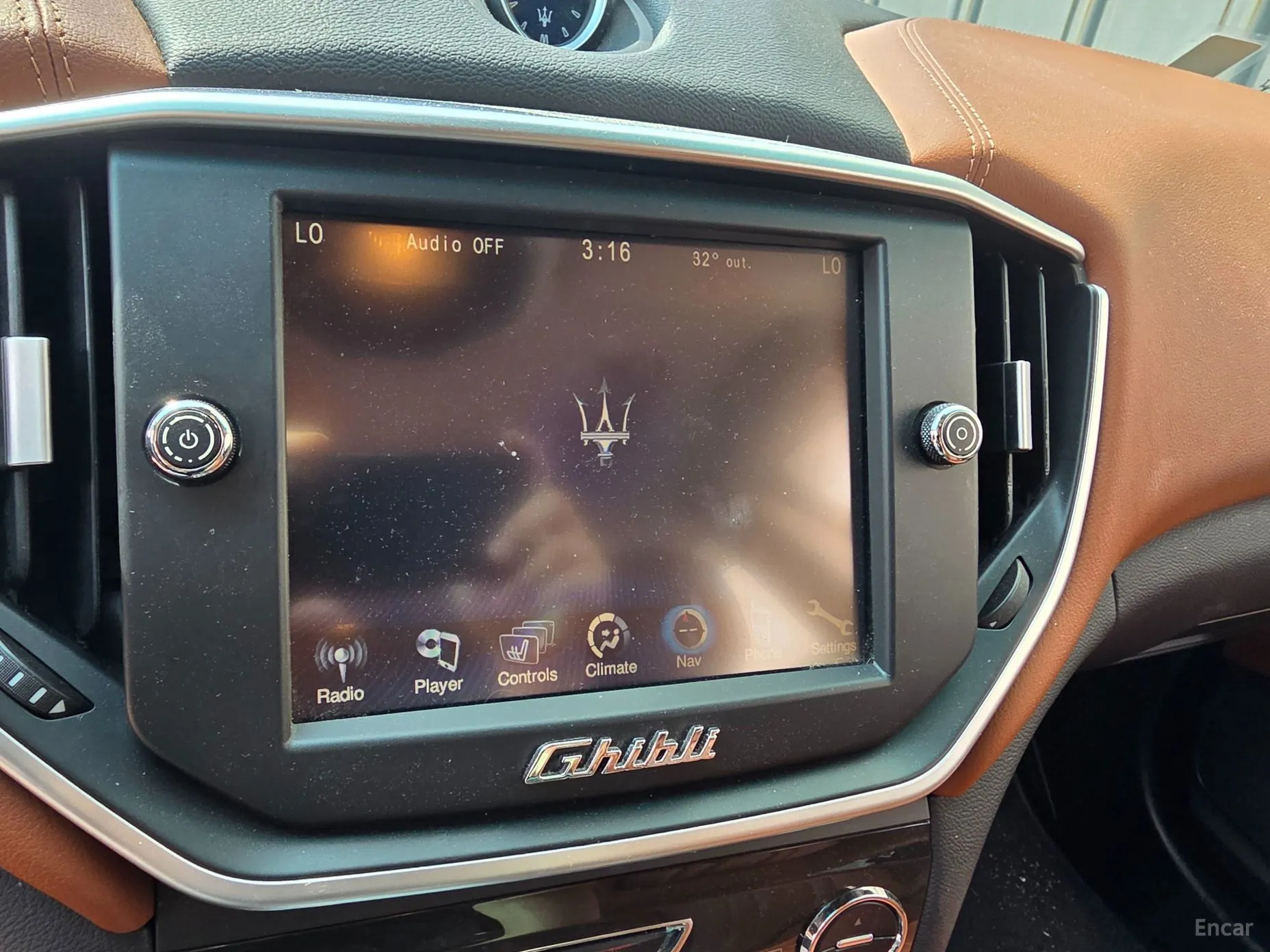 Maserati Ghibli превью 10