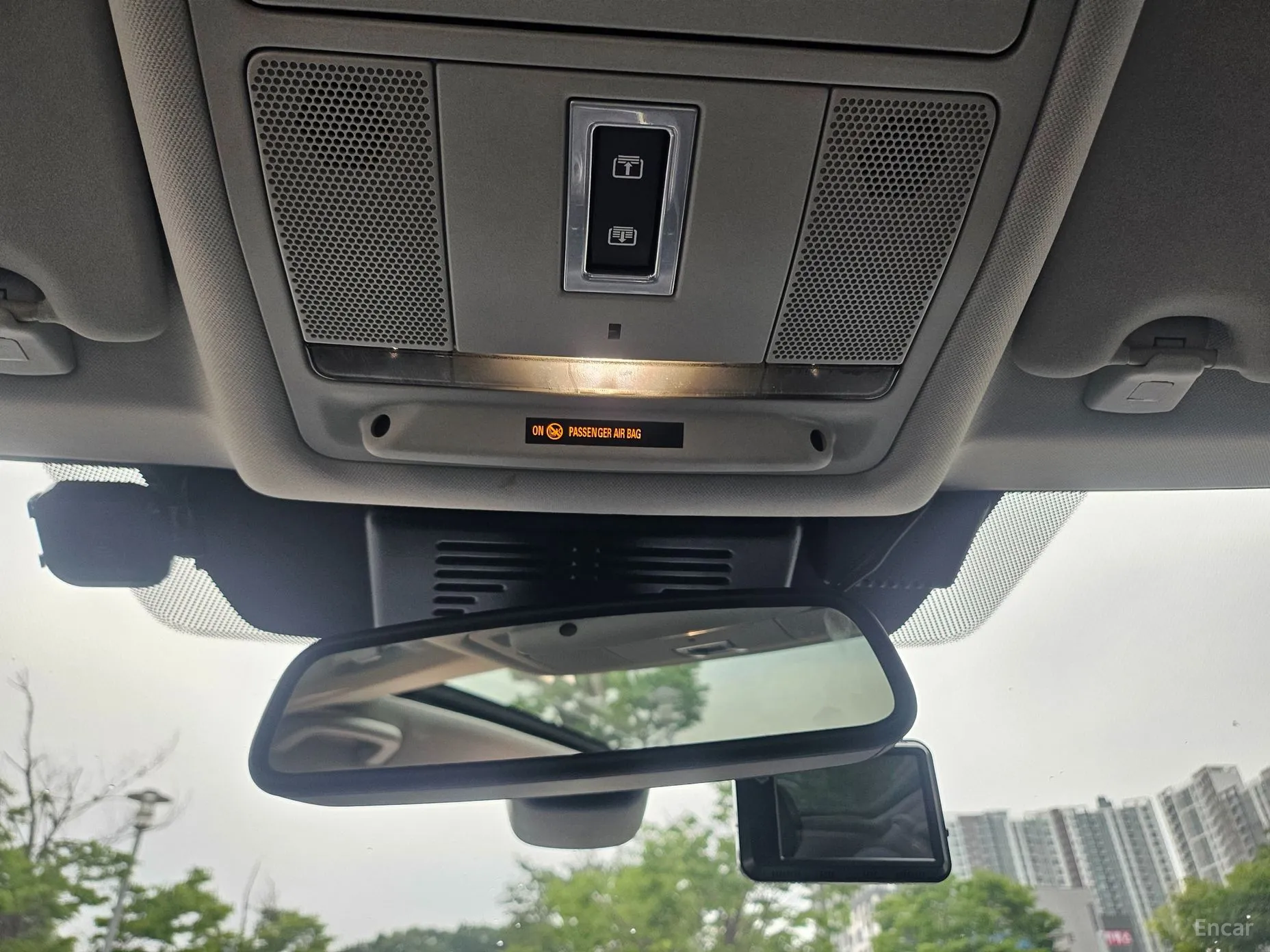 Land Rover Discovery Sports превью 15