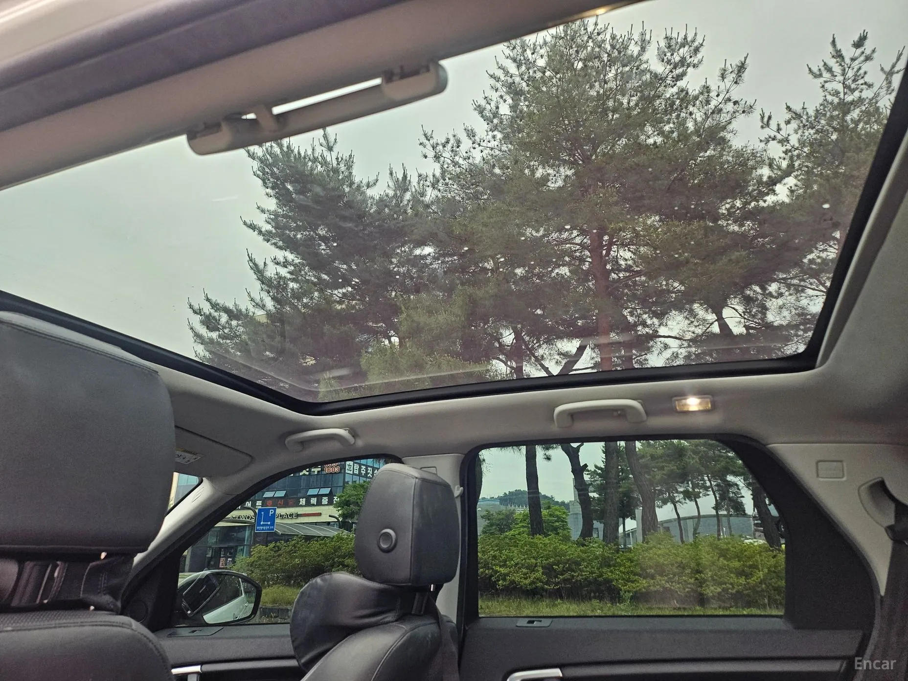 Land Rover Discovery Sports превью 19