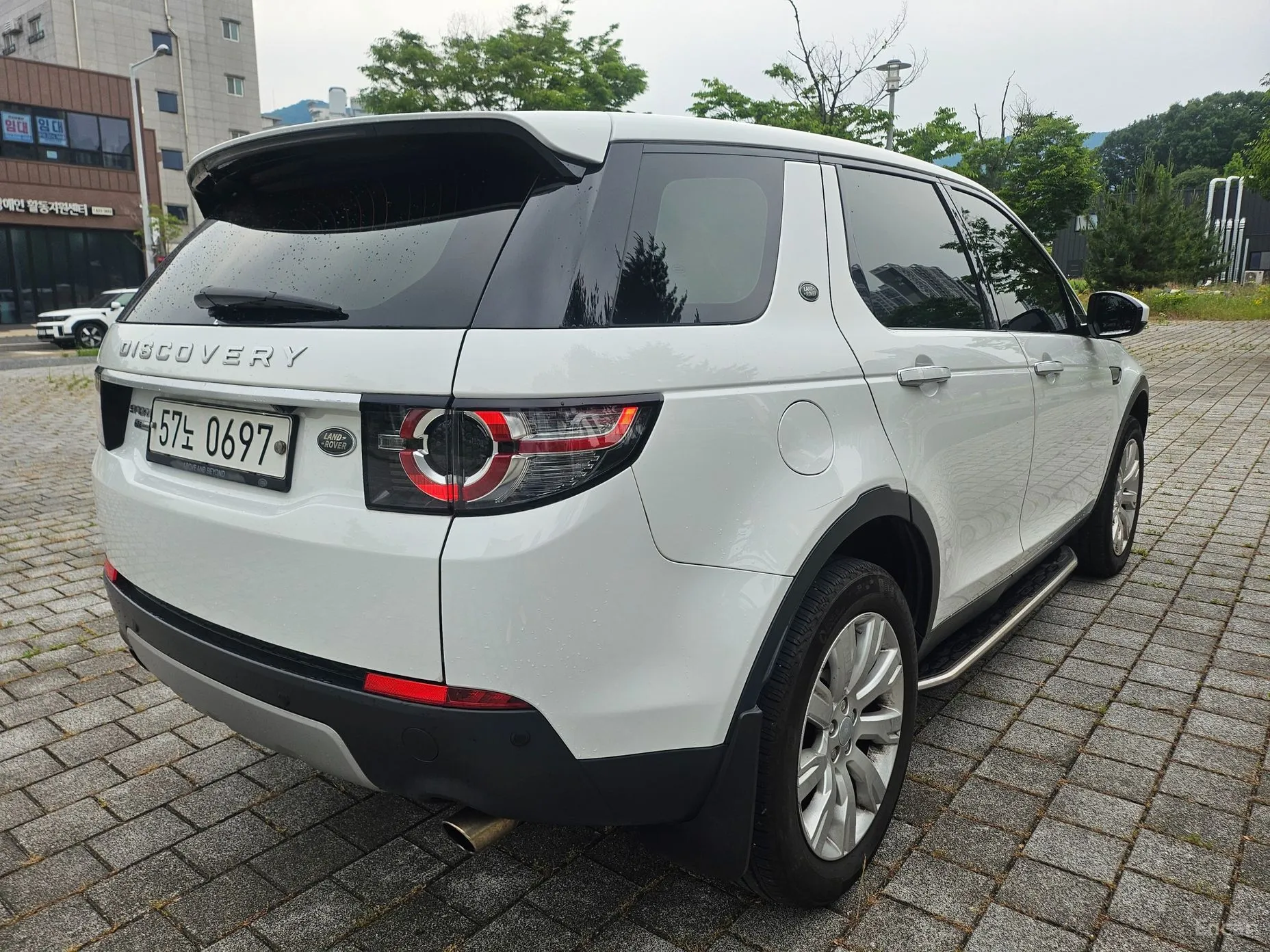 Land Rover Discovery Sports превью 7