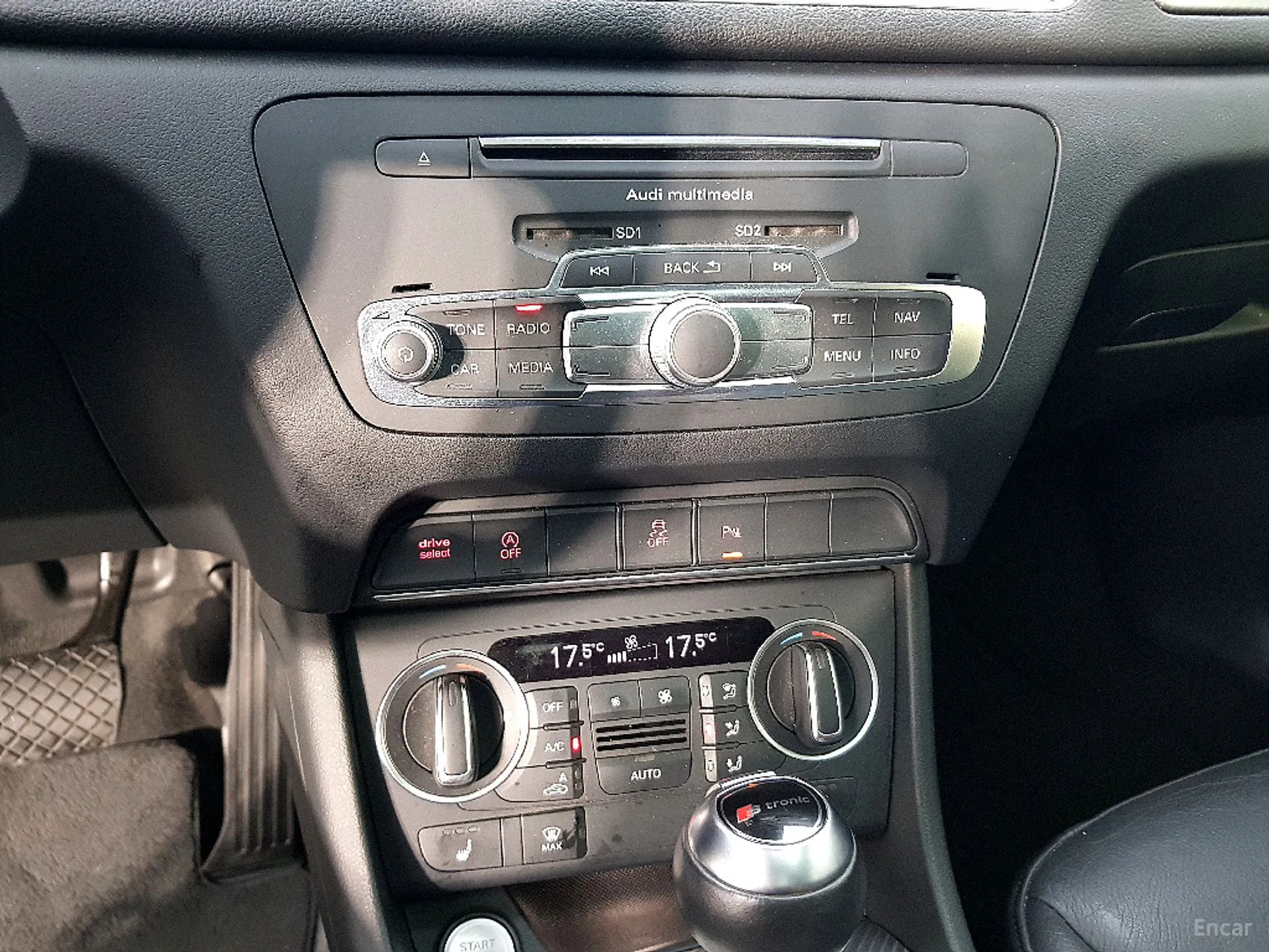 Audi Q3 превью 12