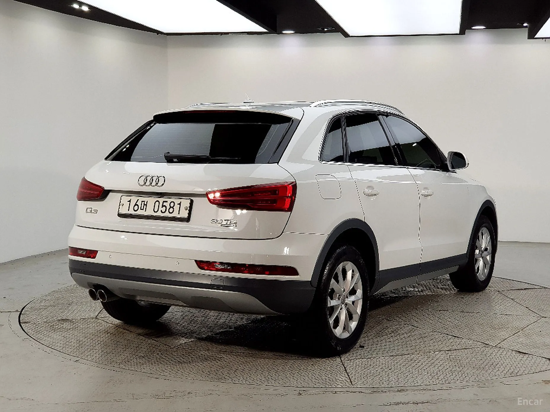 Audi Q3 превью 4