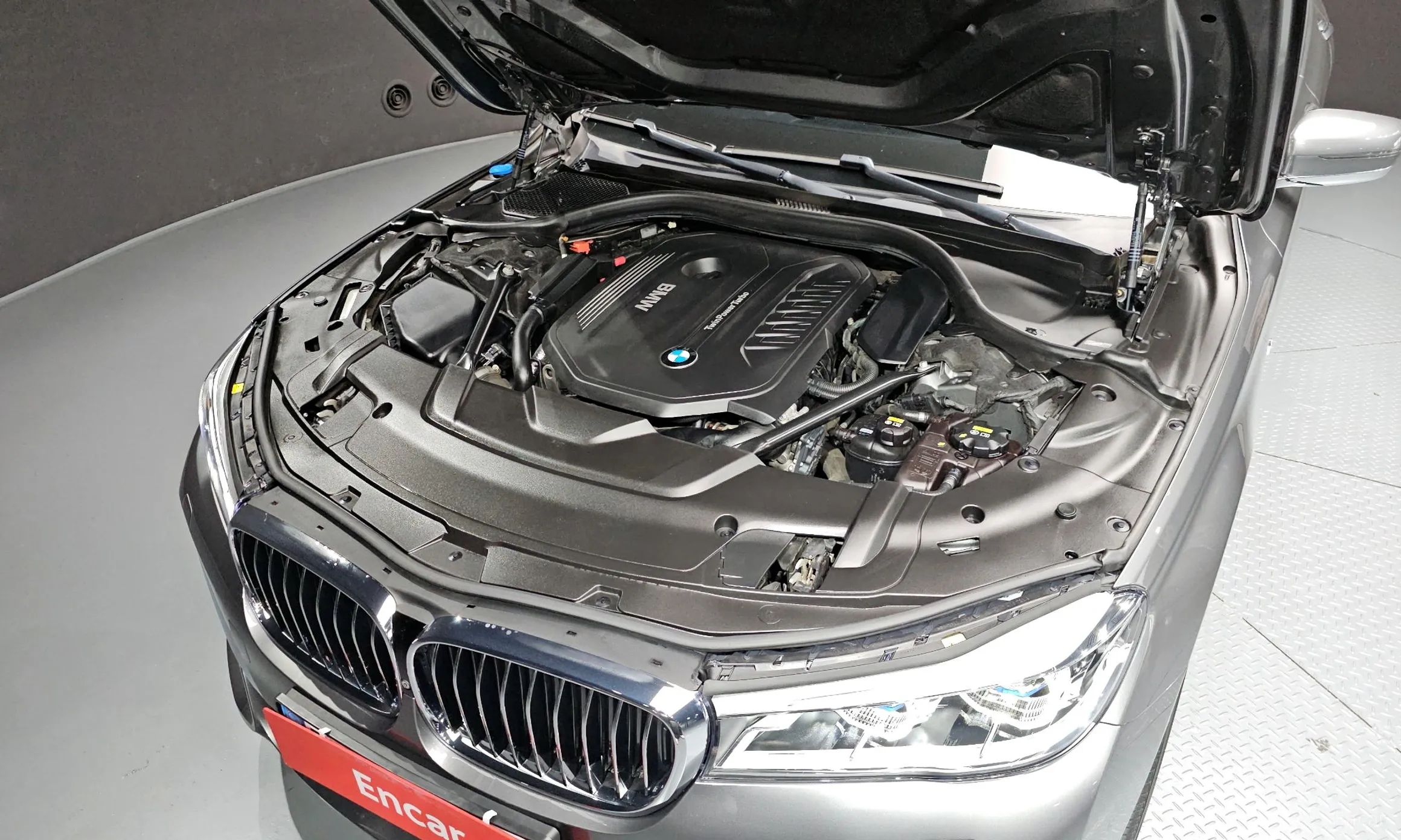 BMW 7 Series (G11) превью 6