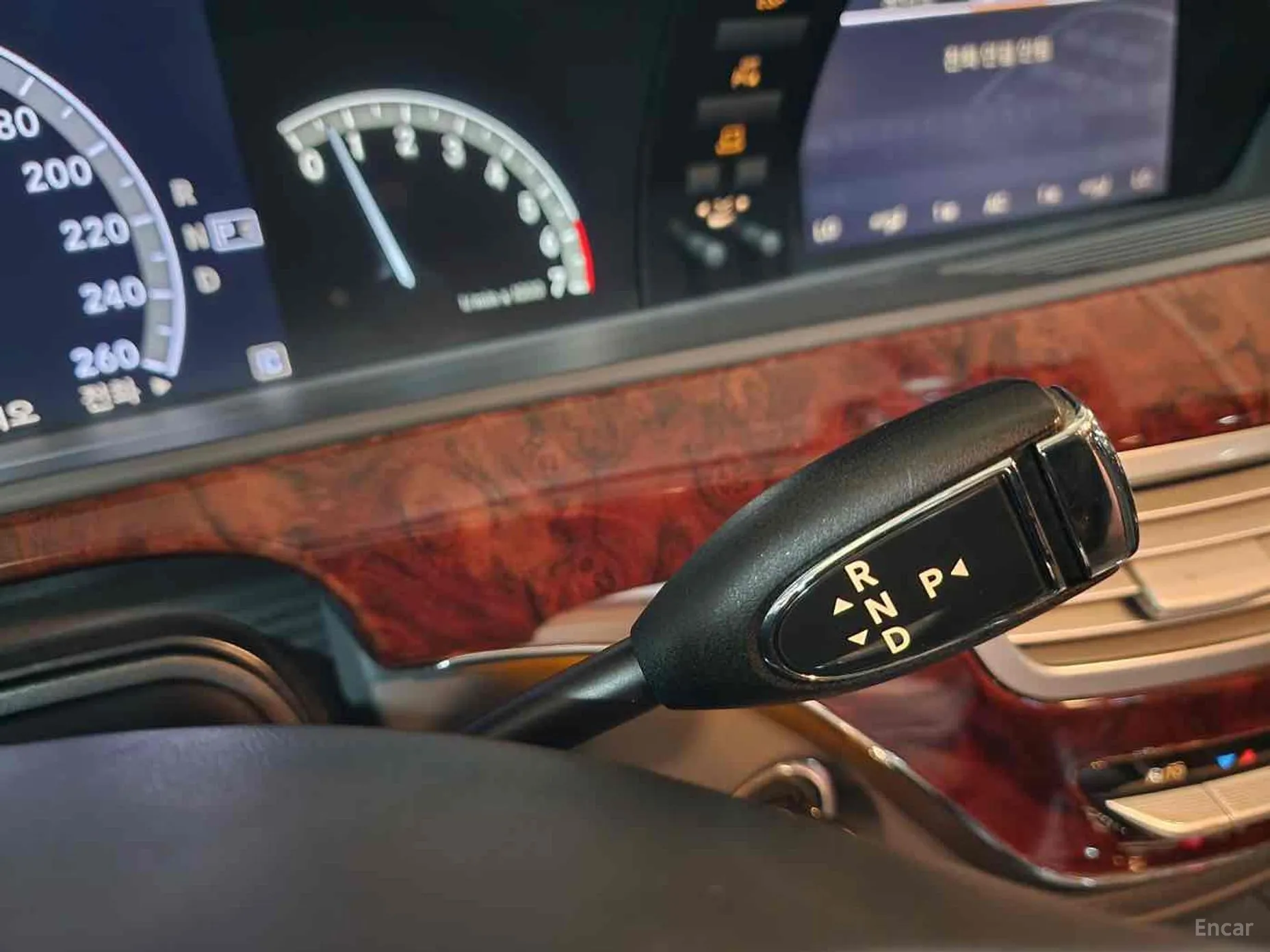 Mercedes Benz S-Class W221 превью 8