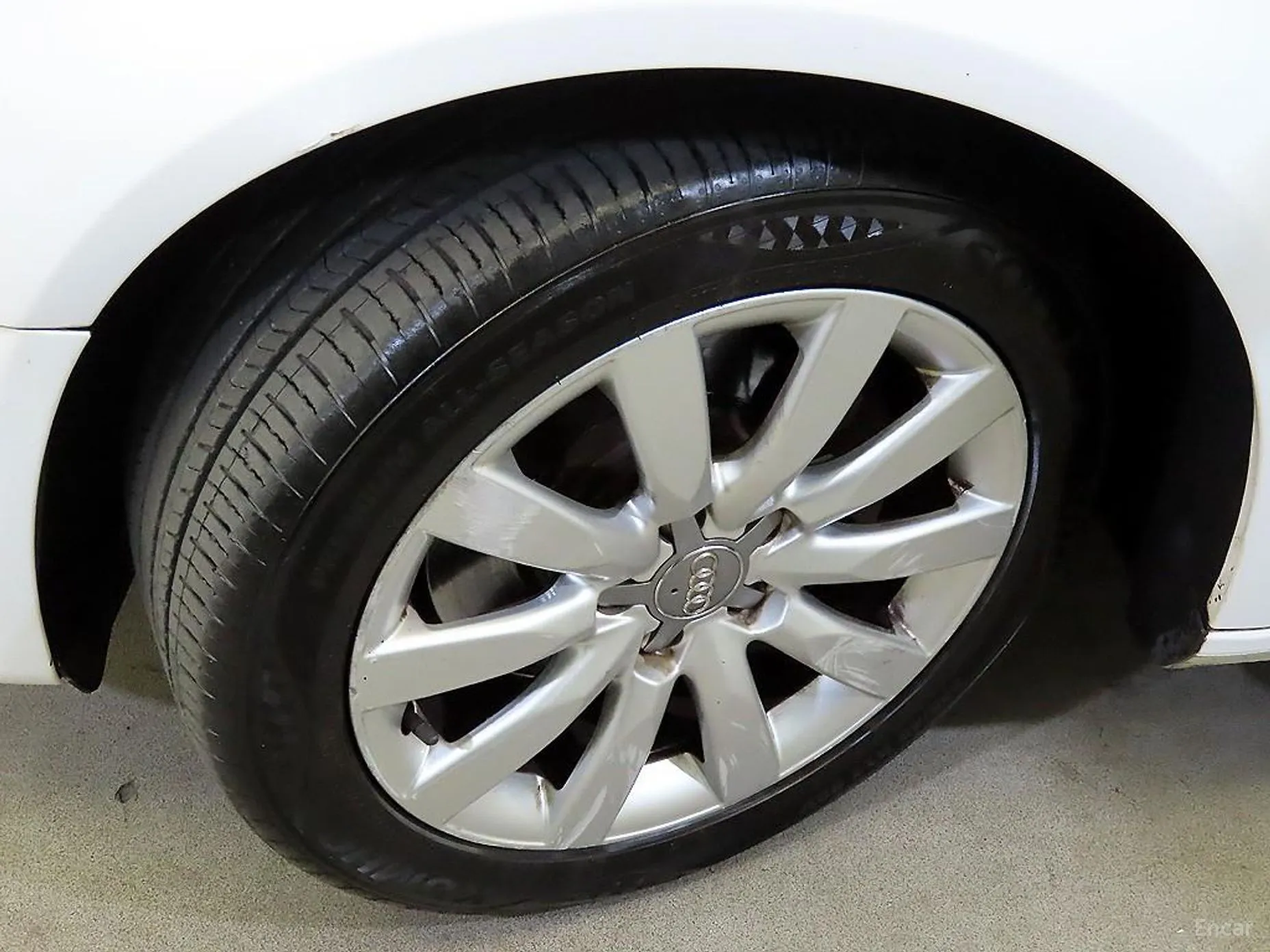 Audi New A4 превью 17
