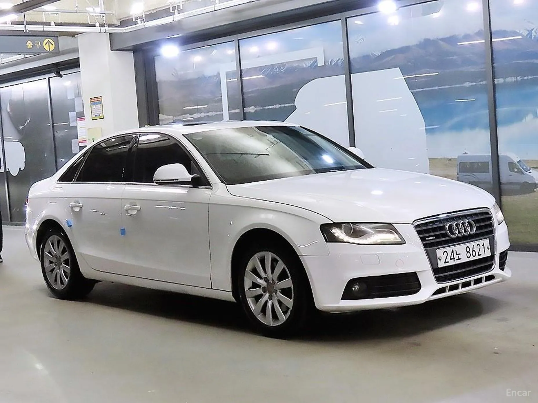 Audi New A4 превью 3