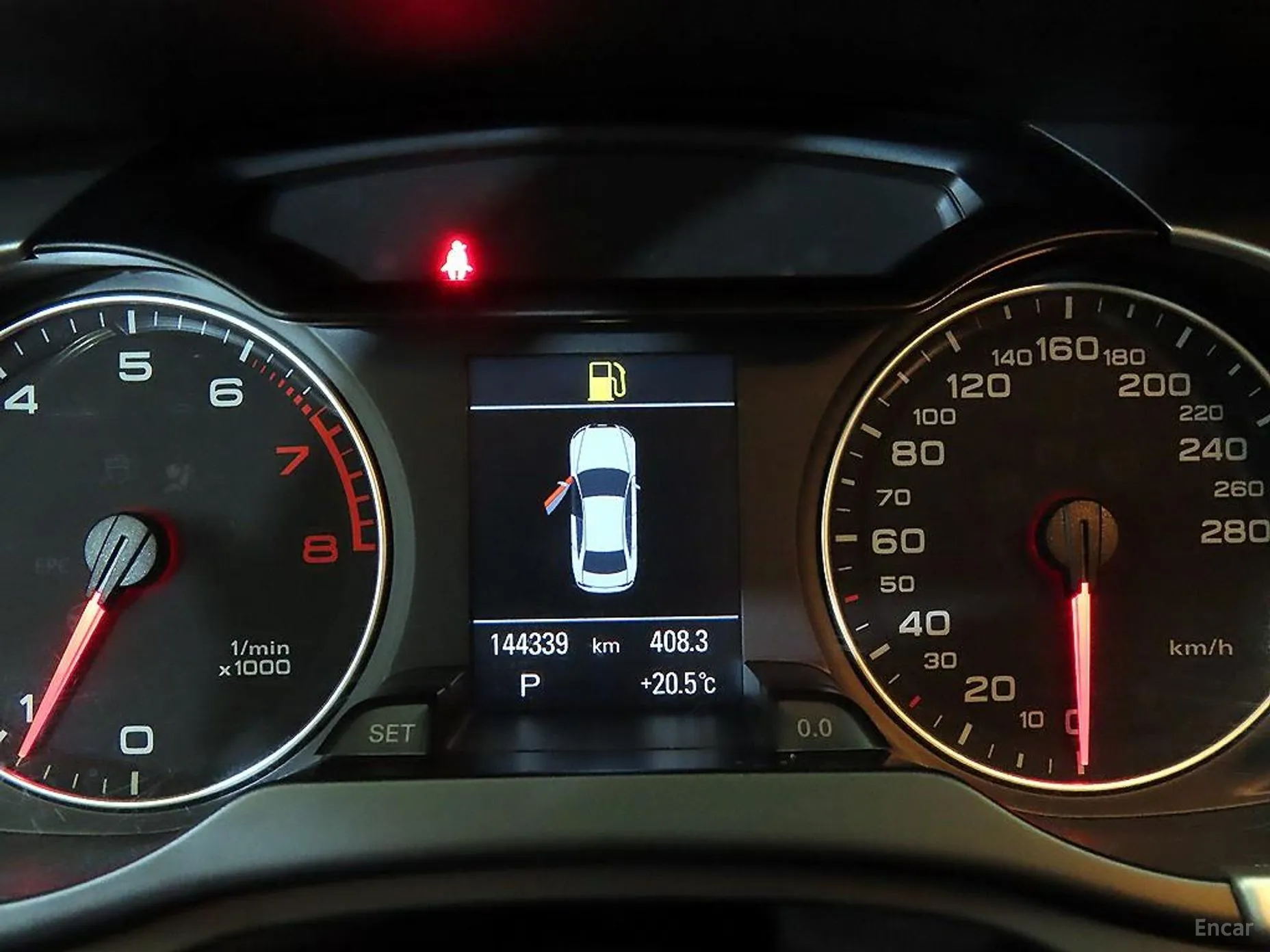 Audi New A4 превью 8
