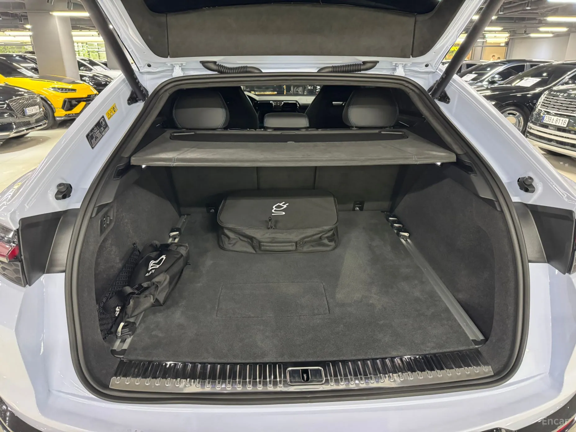 Lamborghini Urus превью 16