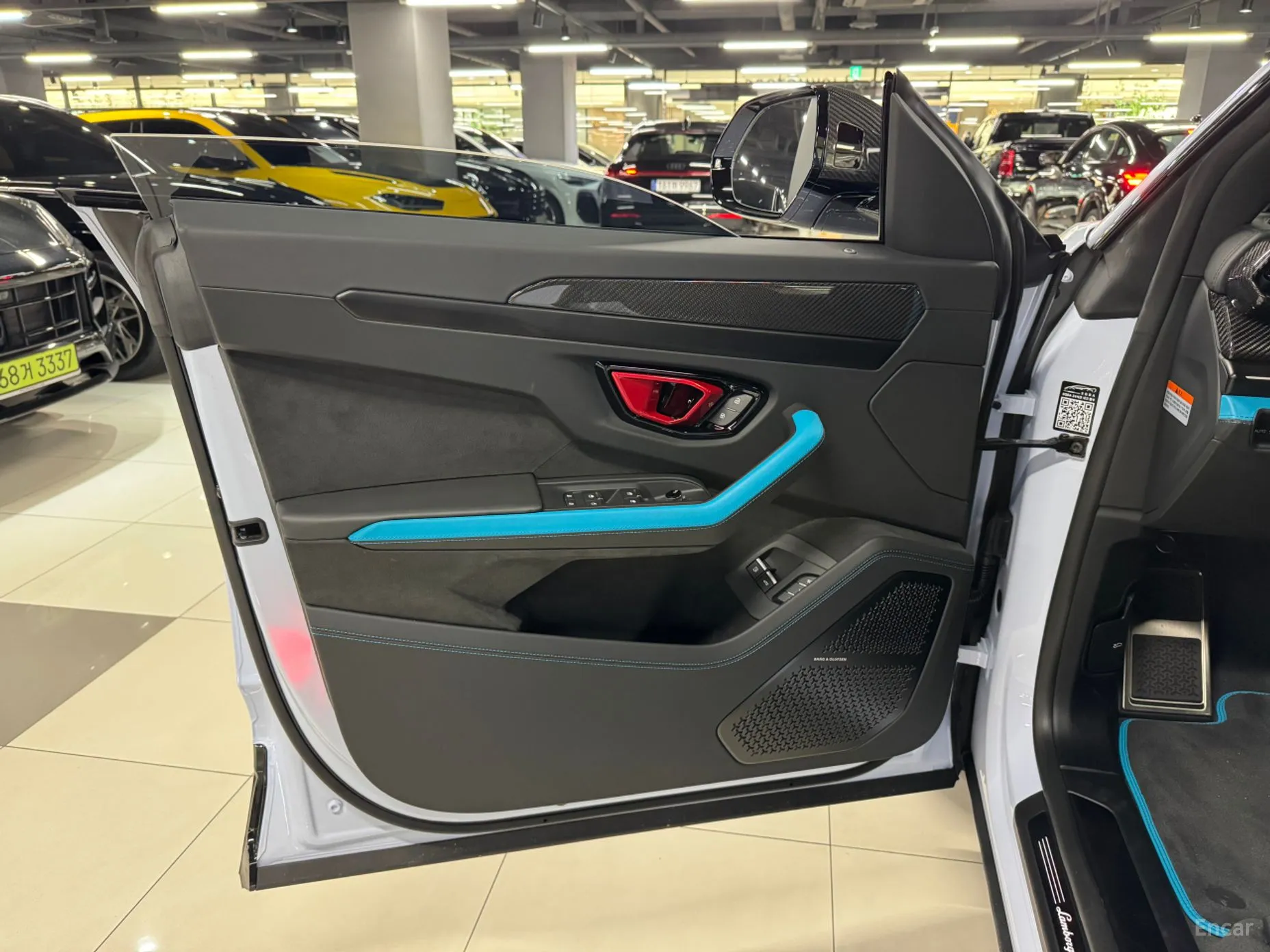 Lamborghini Urus превью 6