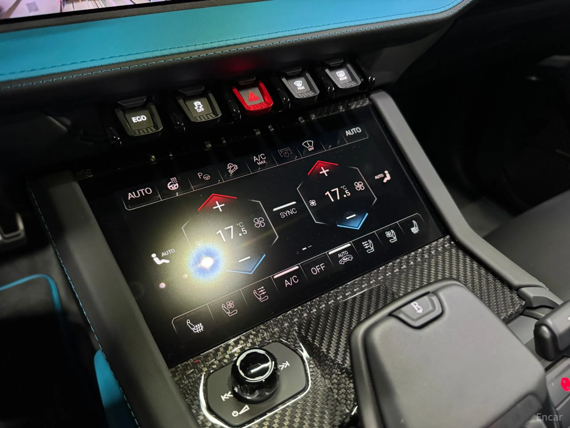 Lamborghini Urus превью 8