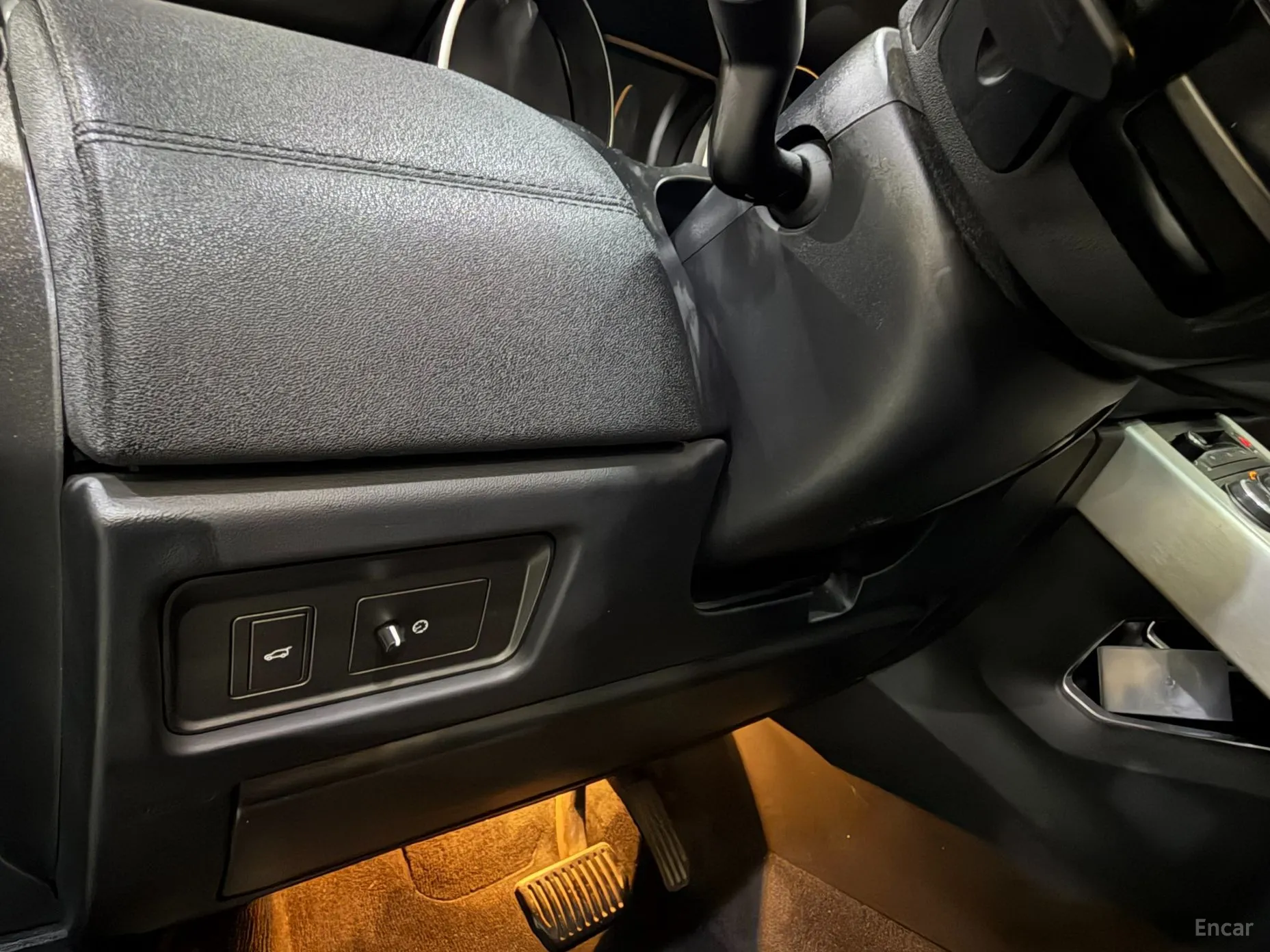 Land Rover Range Rover Evoque превью 14