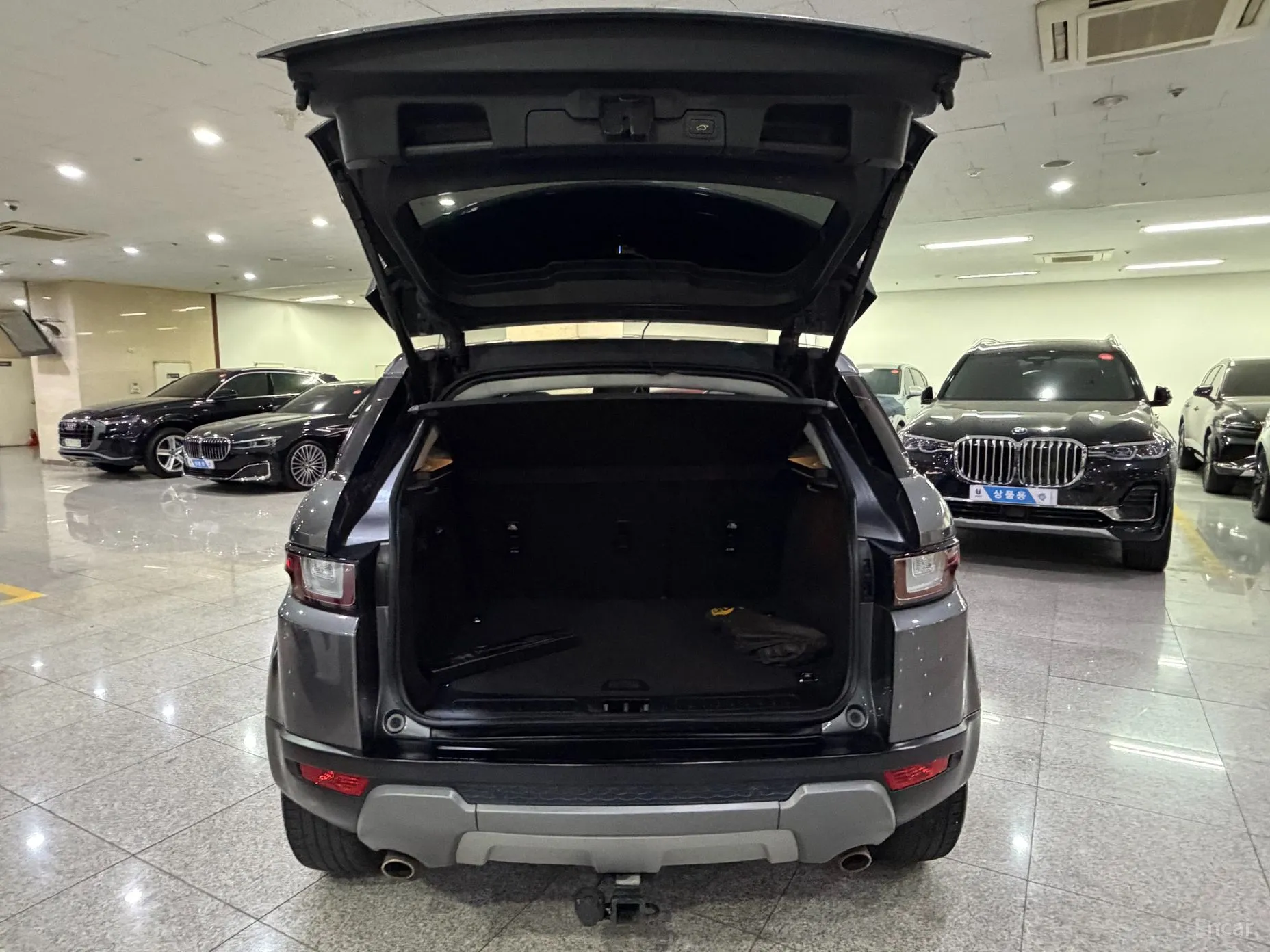 Land Rover Range Rover Evoque превью 19