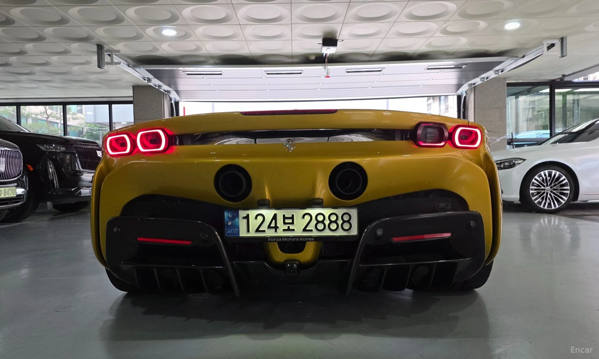 Ferrari SF90 Stradale превью 4