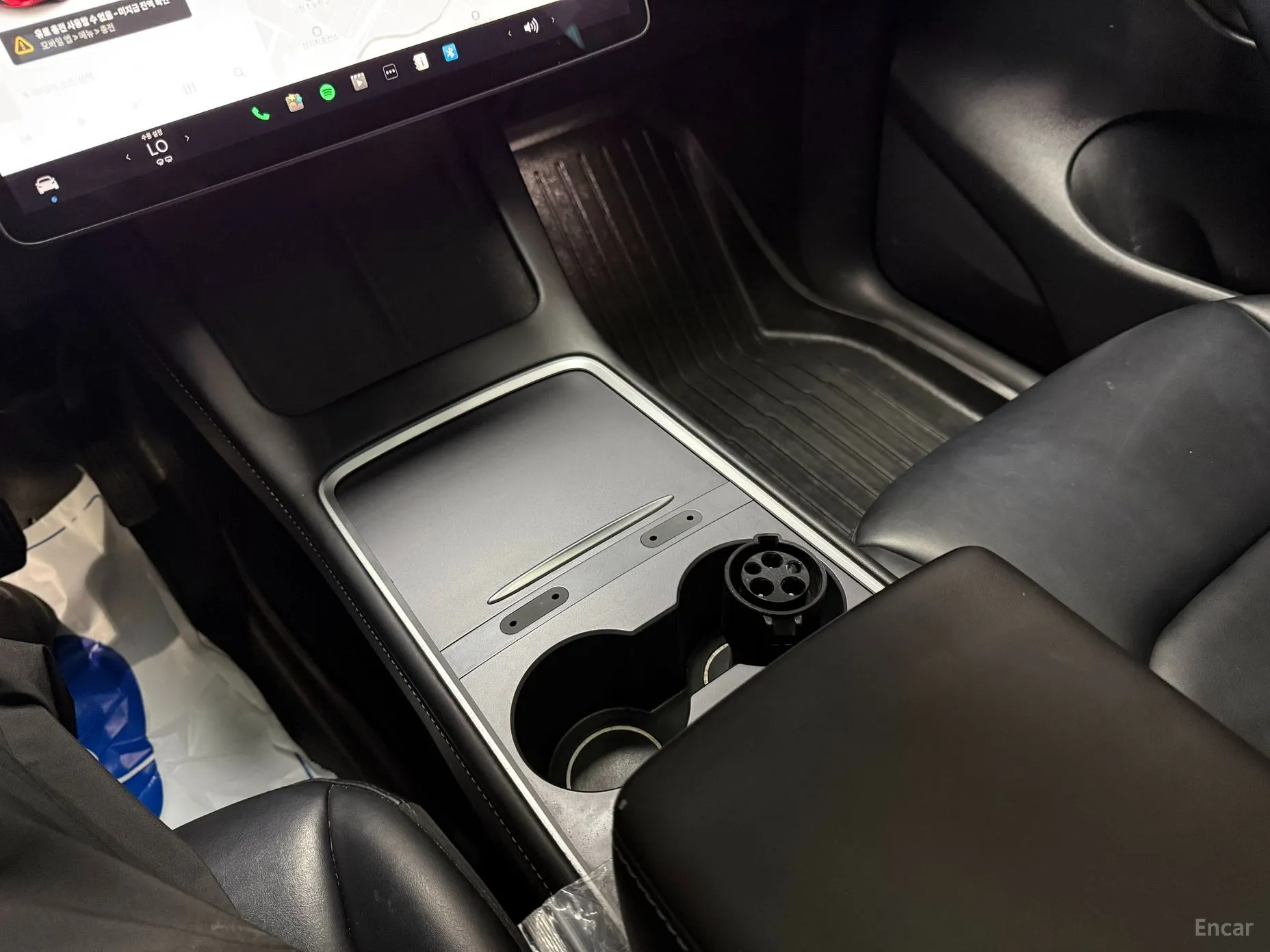 Tesla Model Y превью 14