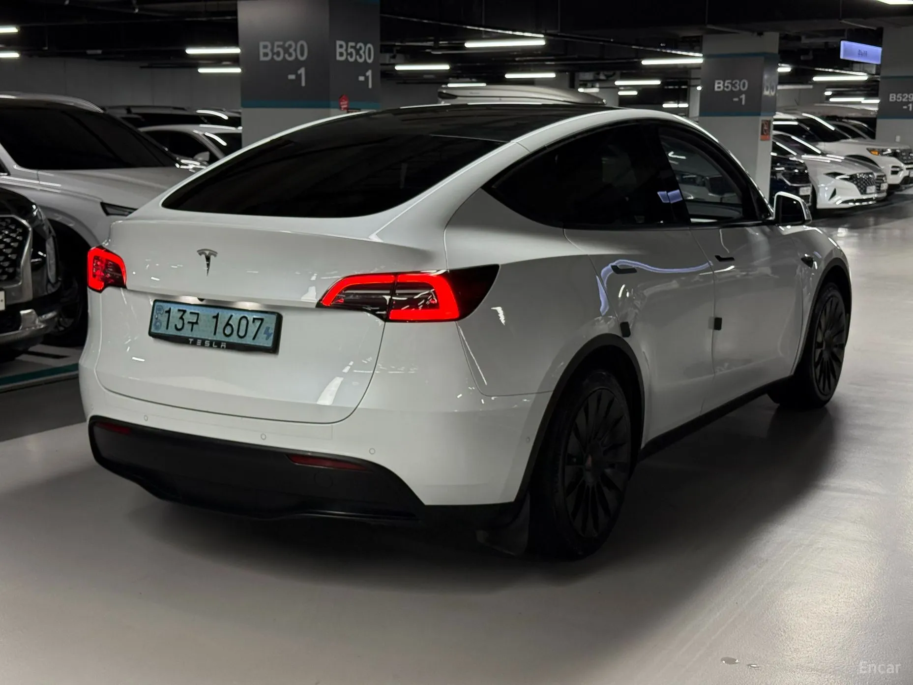 Tesla Model Y превью 4