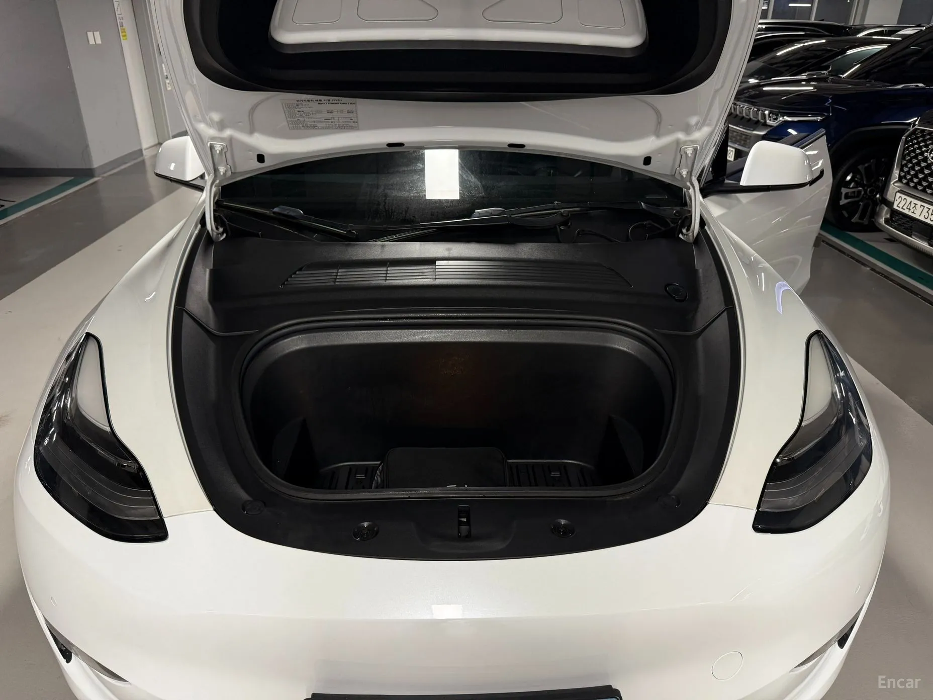 Tesla Model Y превью 5