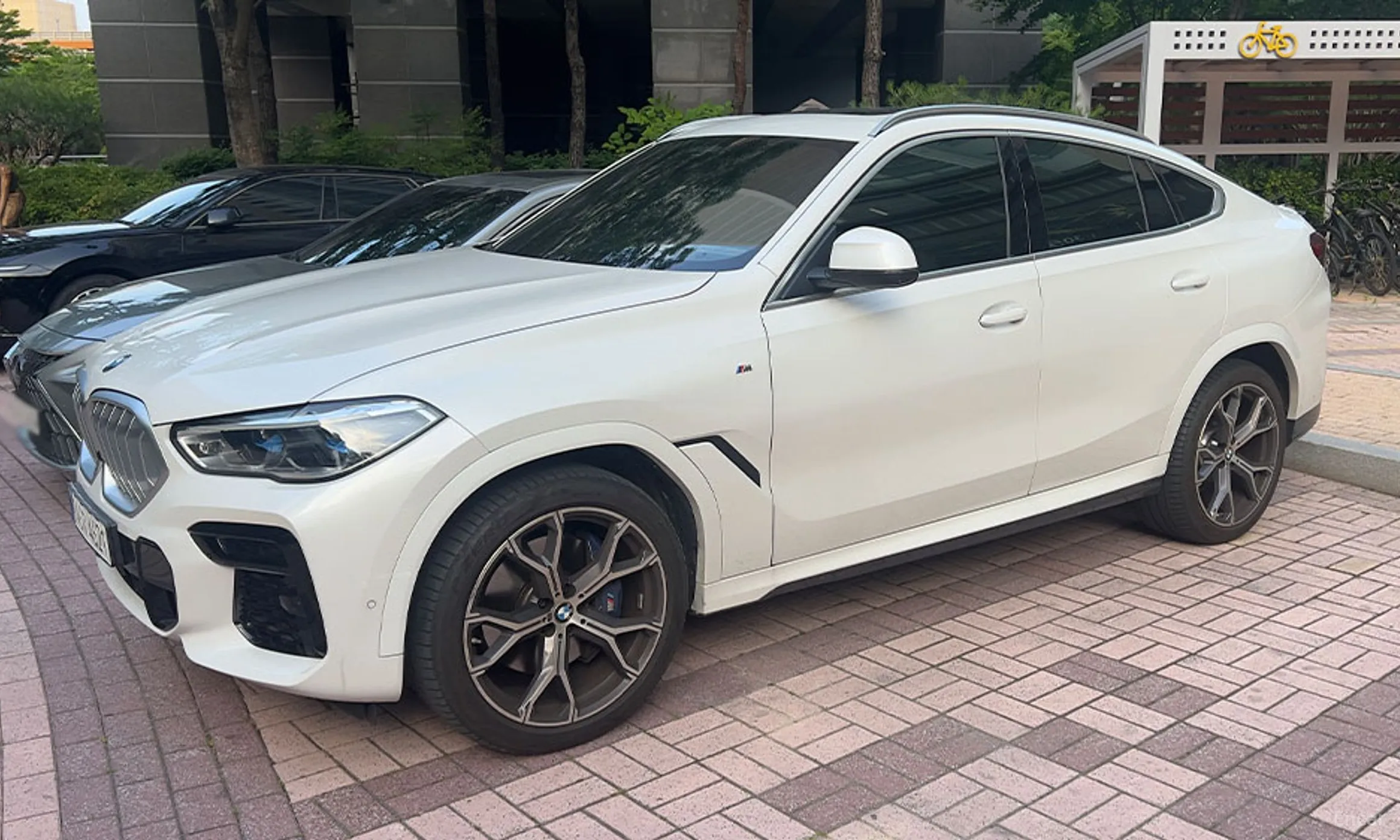 BMW X6 (G06) превью 3