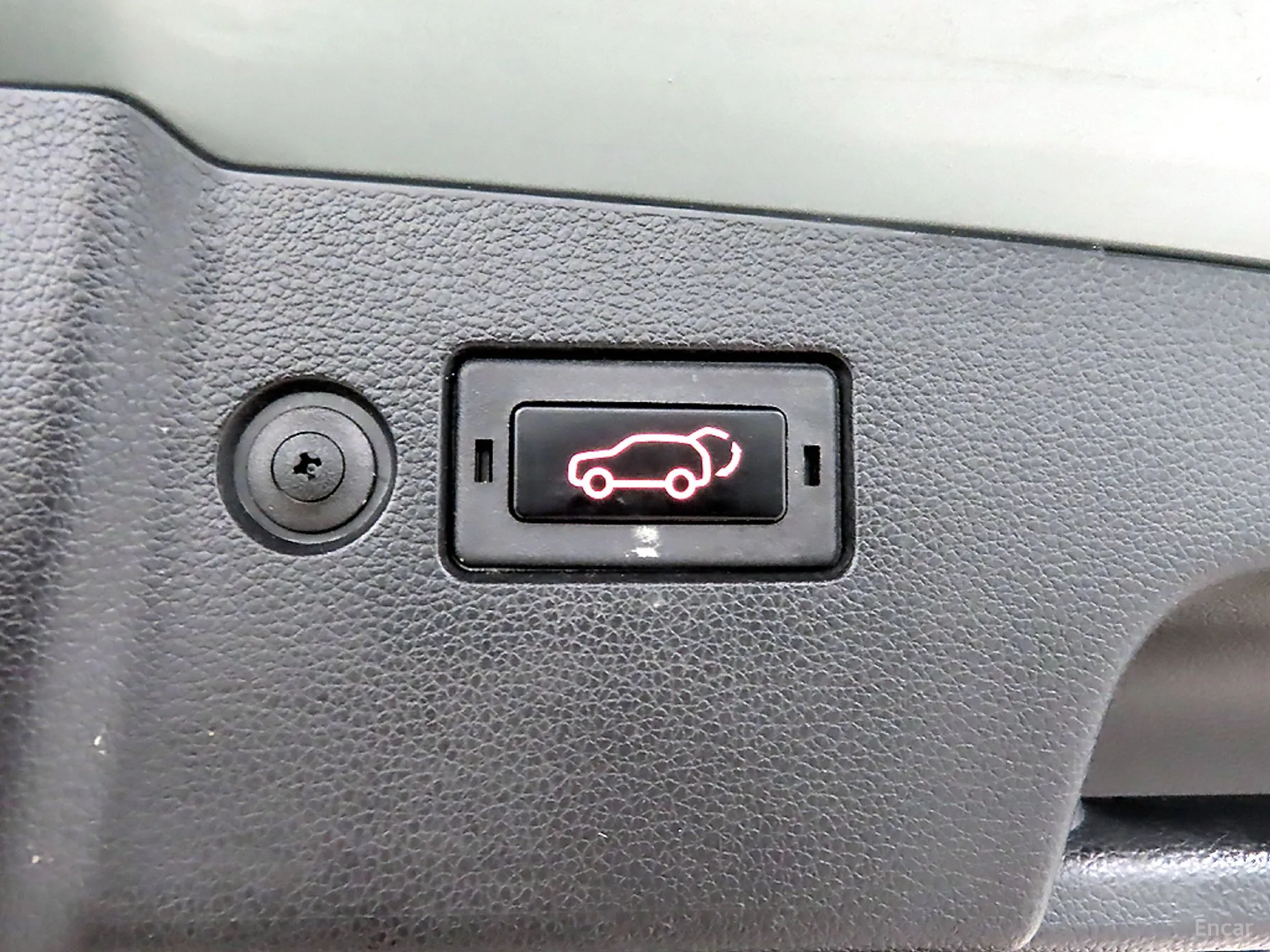 KG Mobility (SsangYong) Torres превью 16