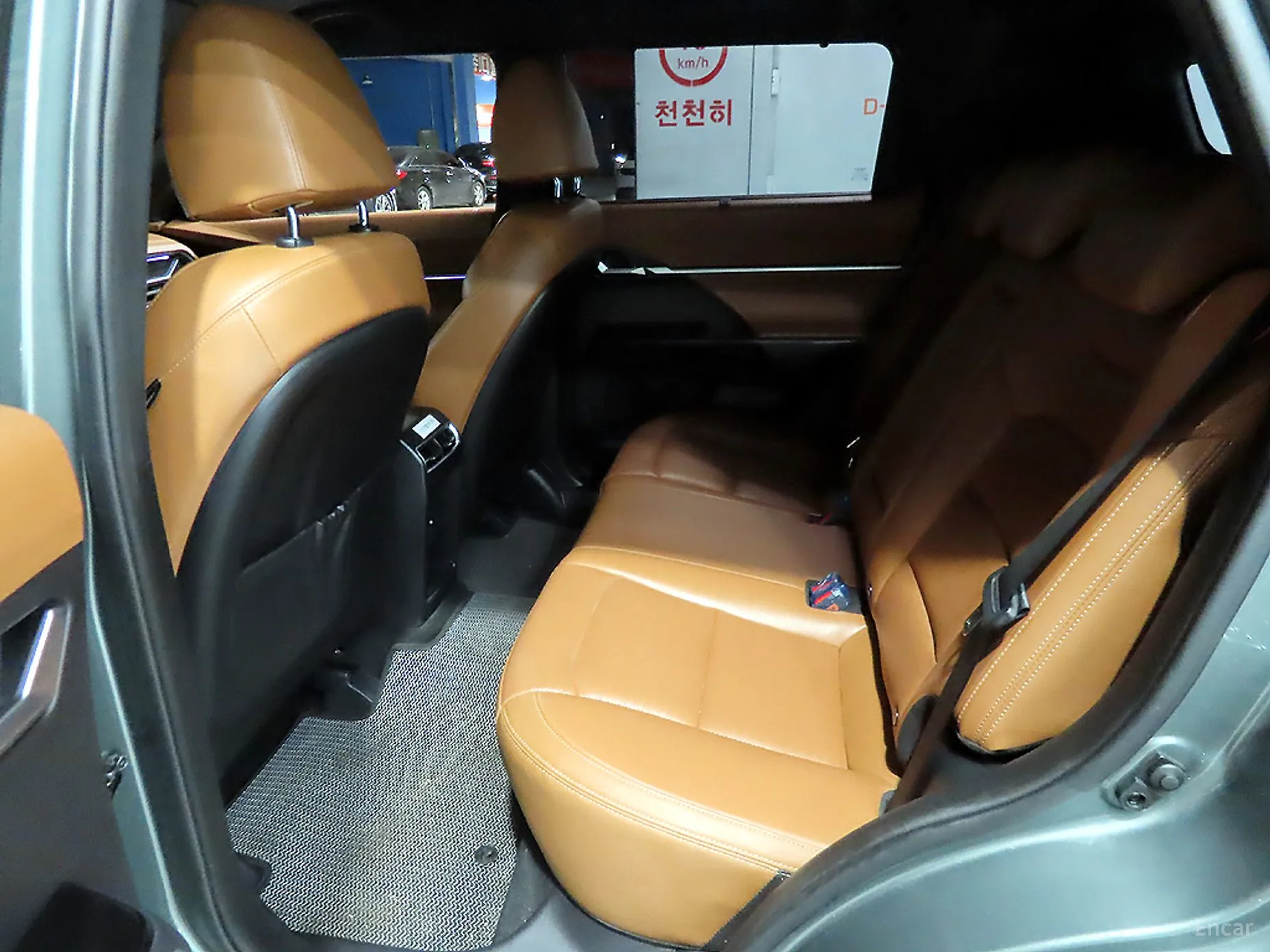 KG Mobility (SsangYong) Torres превью 19