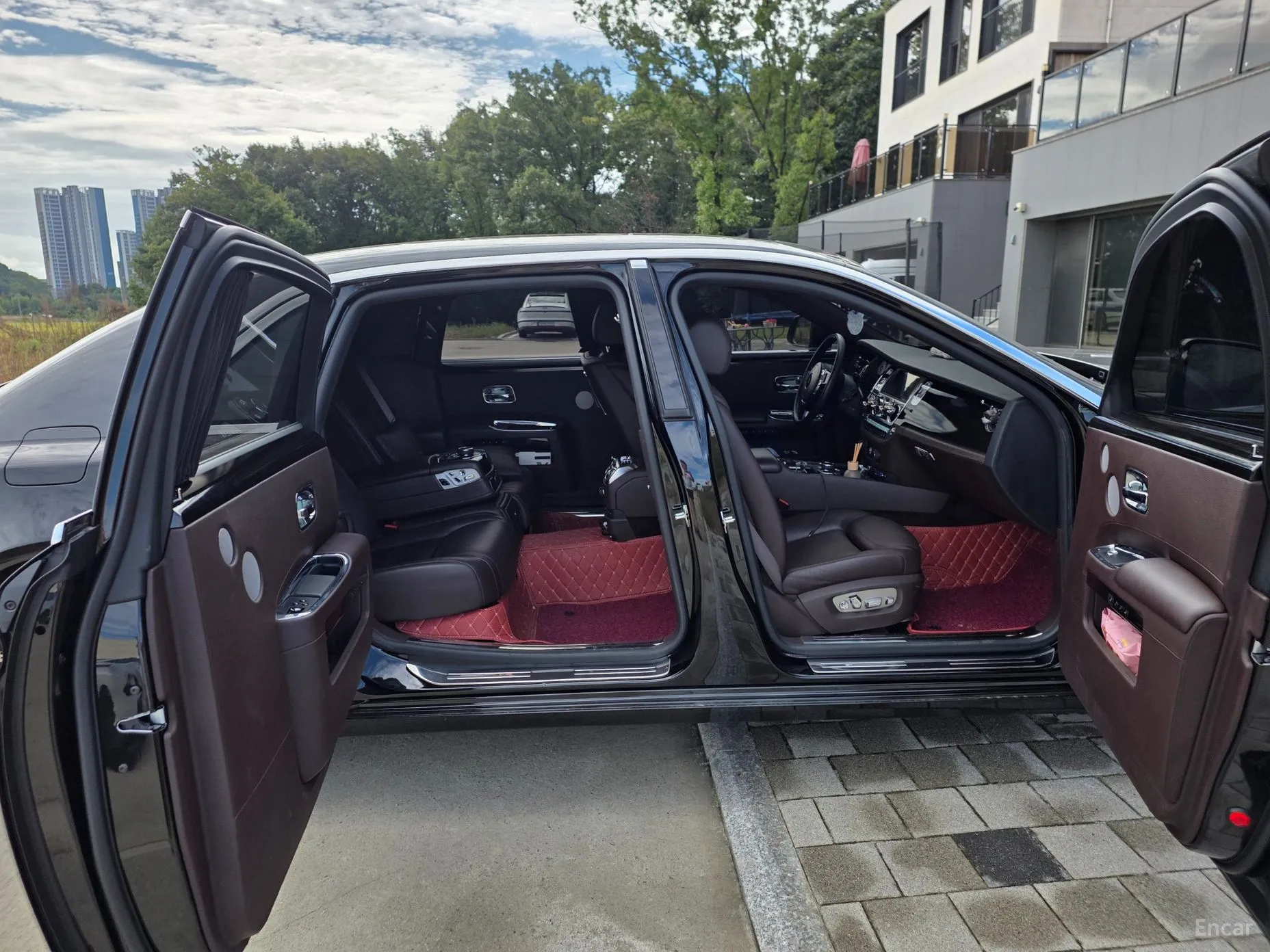 Rolls-Royce Ghost превью 6