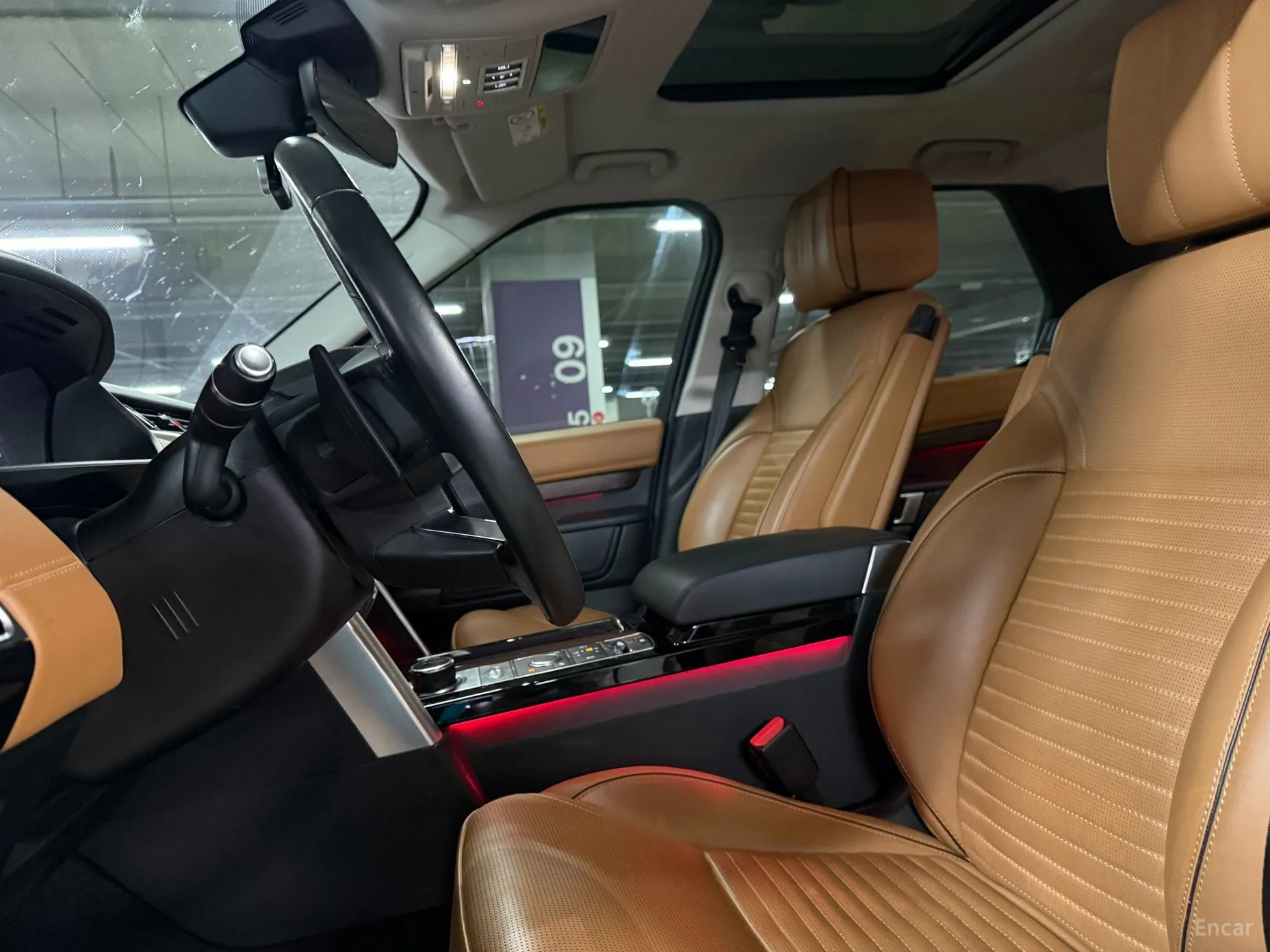 Land Rover Discovery 5 превью 5