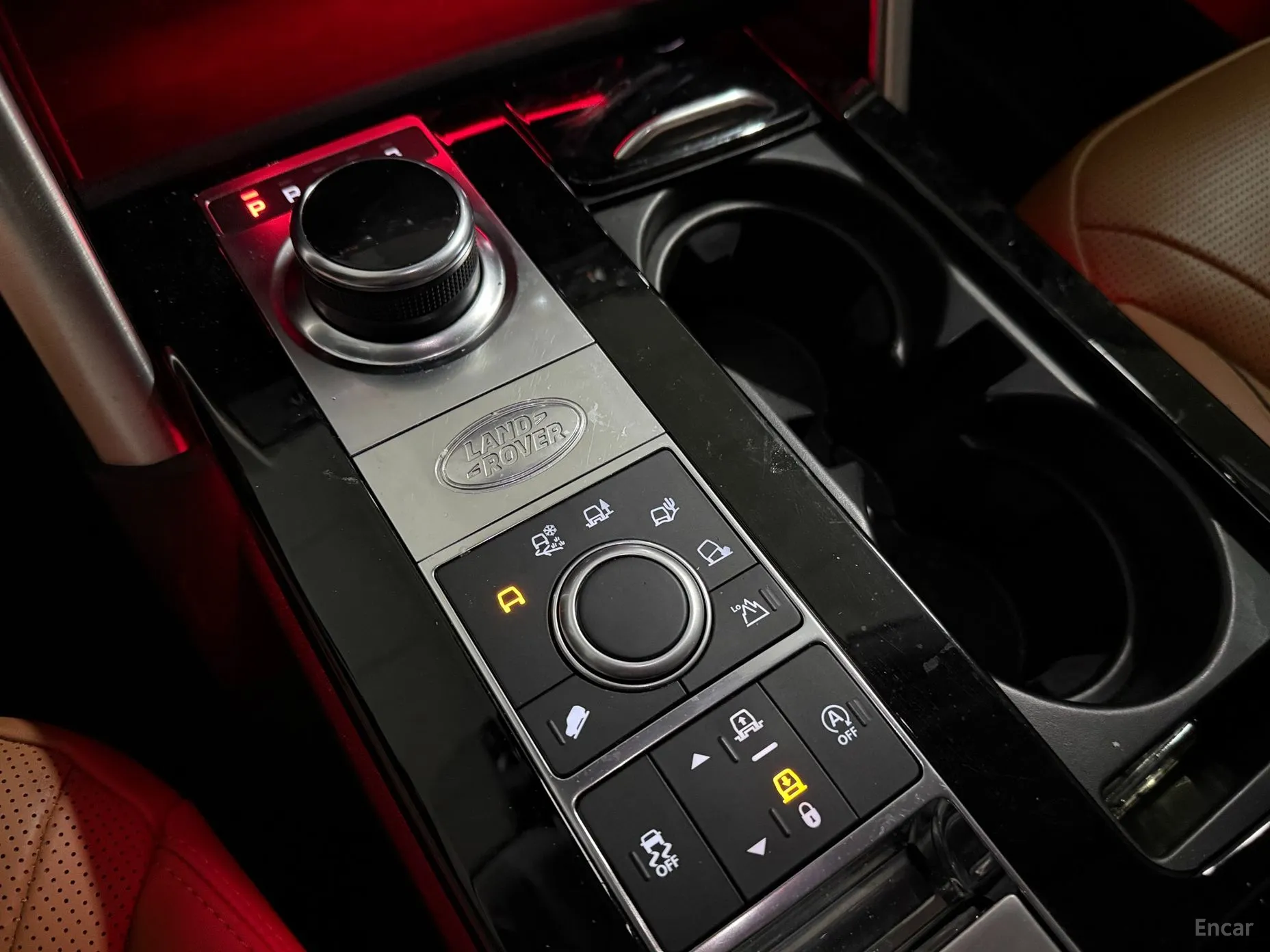 Land Rover Discovery 5 превью 9