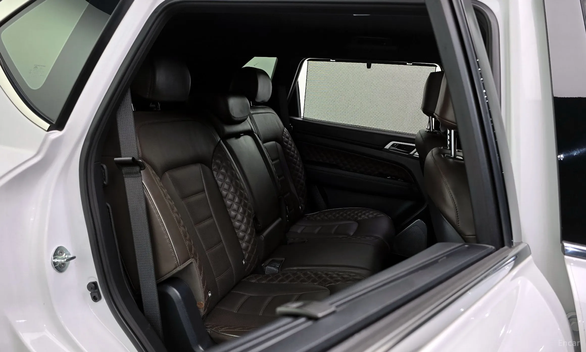 KG Mobility (SsangYong) Rexton превью 12