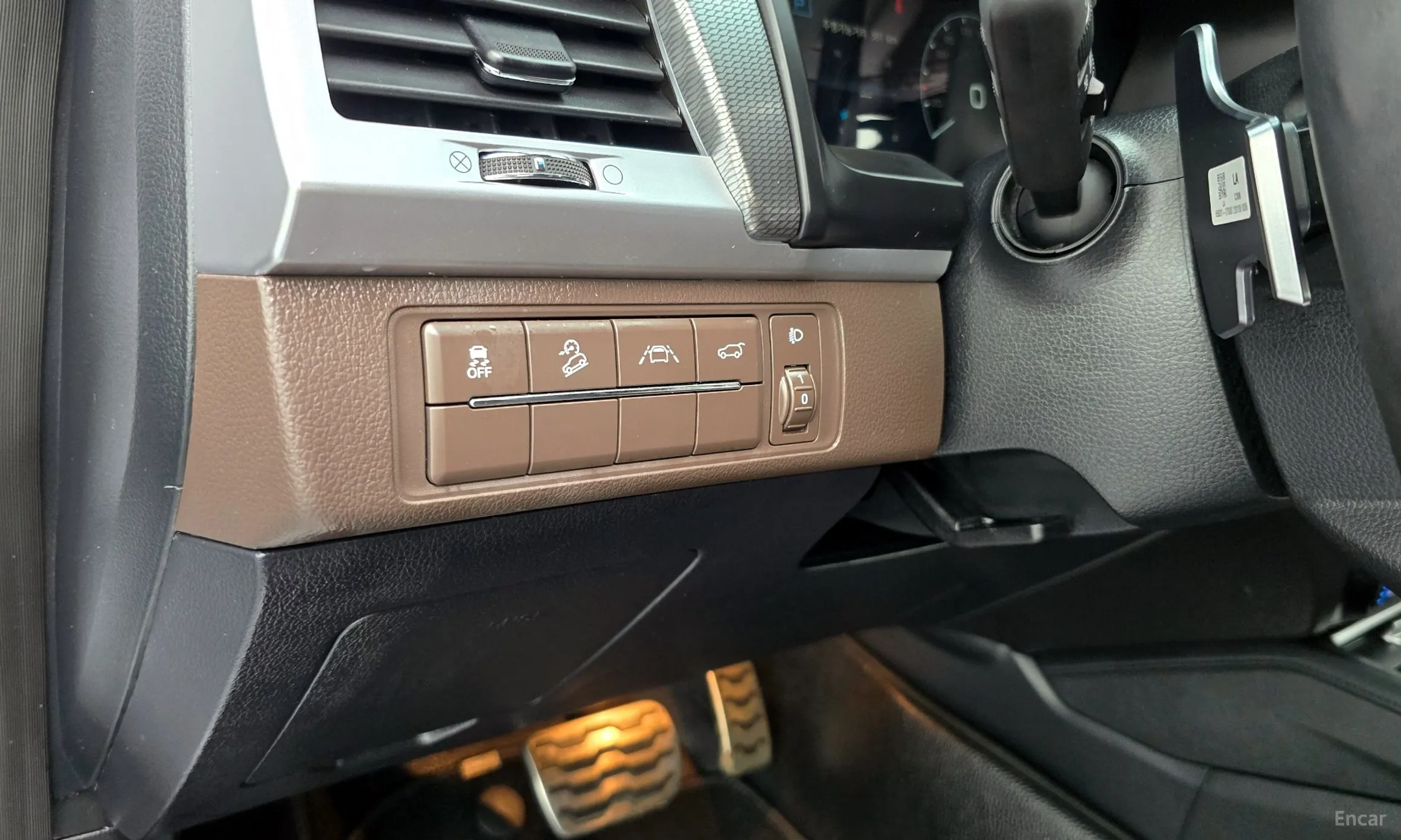 KG Mobility (SsangYong) Rexton превью 20