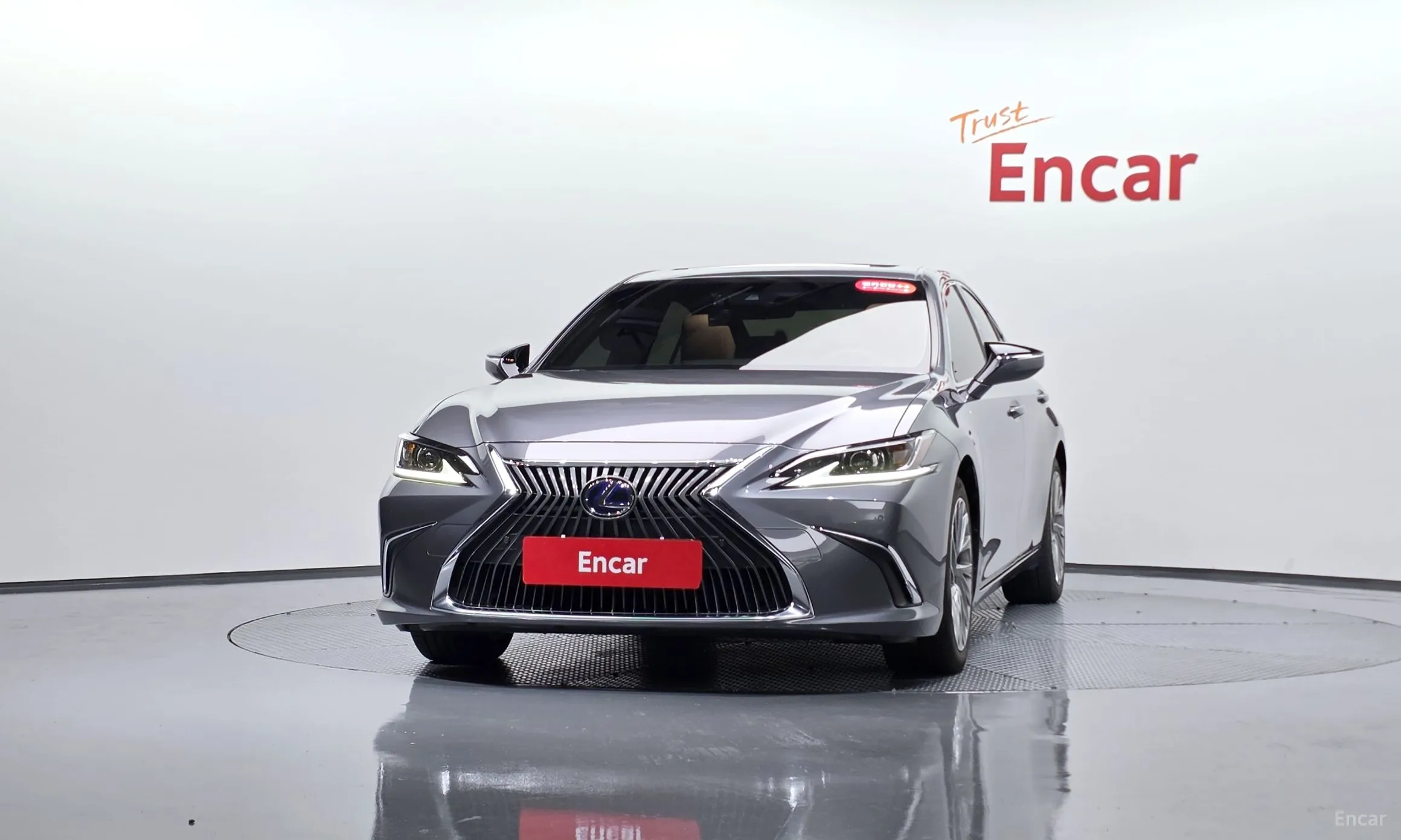 Lexus ES300h 7th Generation превью 3