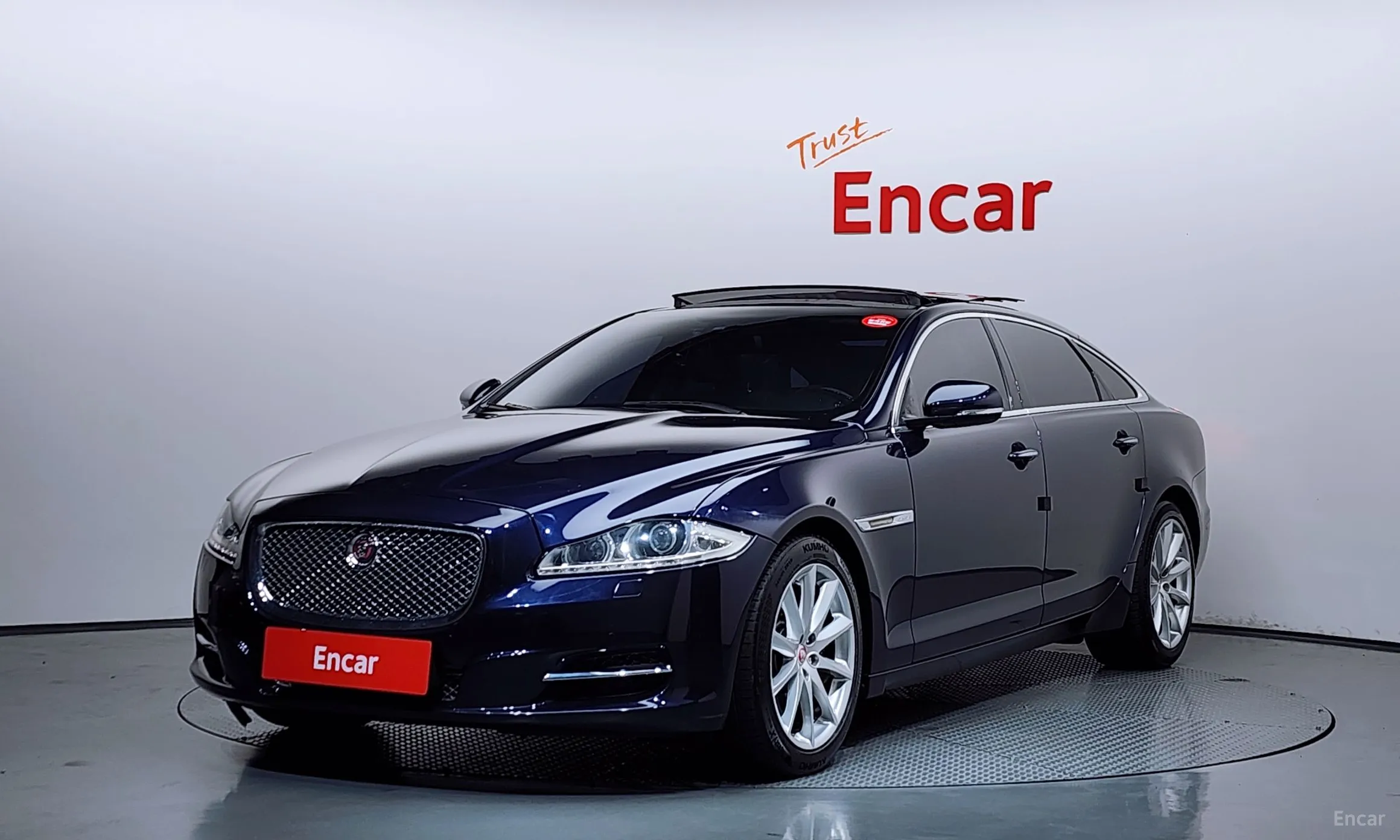 Jaguar All New XJ
