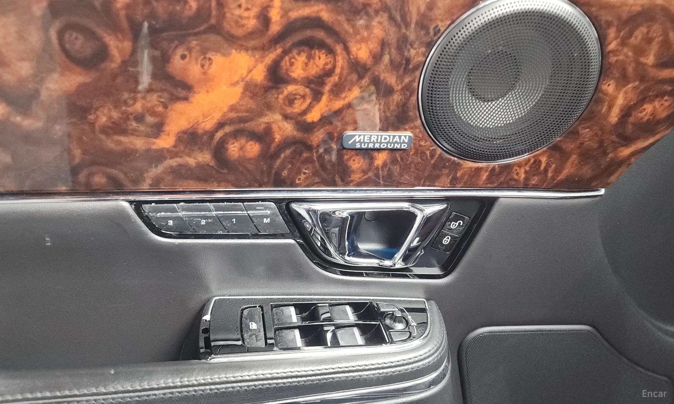 Jaguar All New XJ превью 18