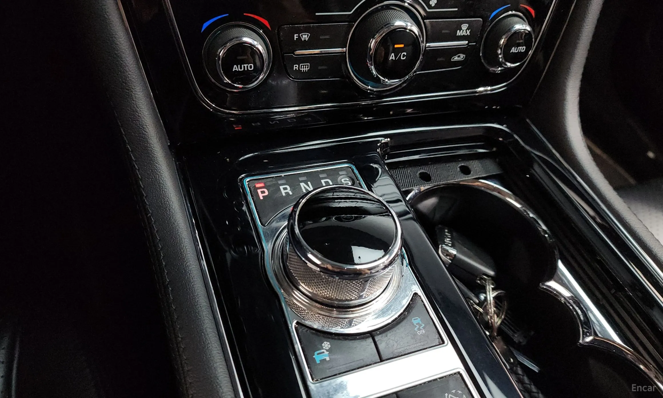 Jaguar All New XJ превью 9