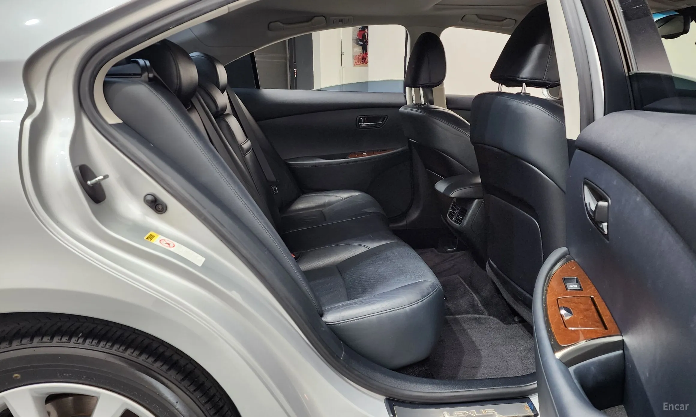 Lexus ES350 превью 11