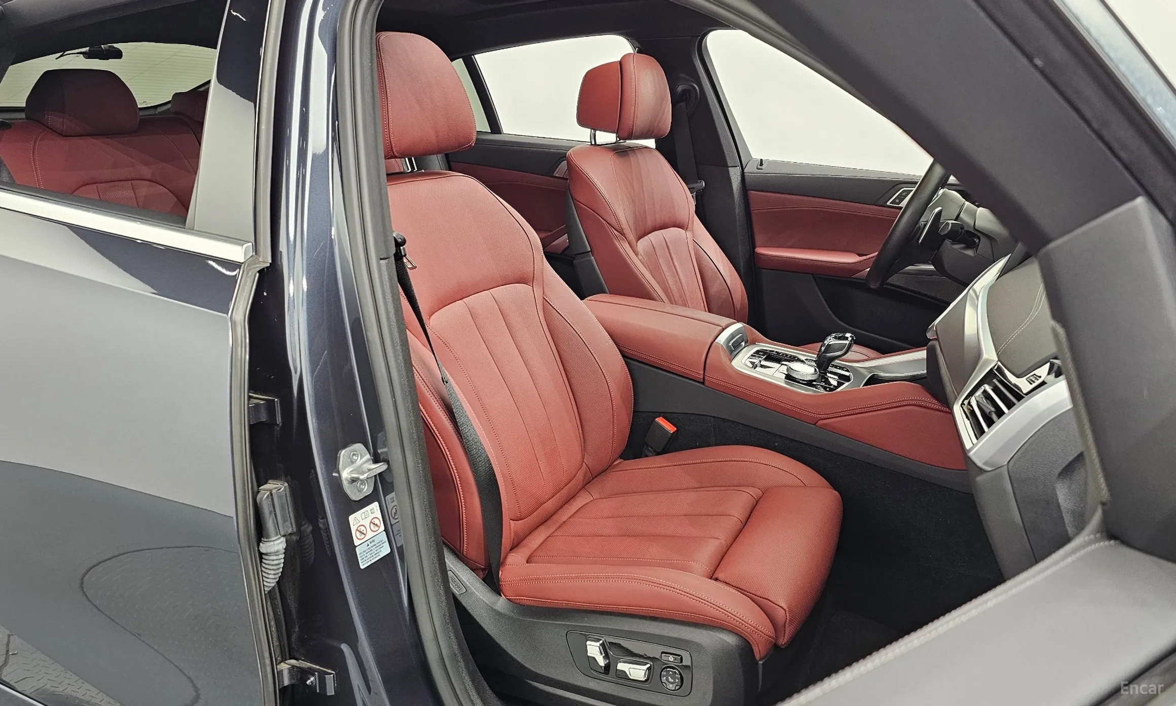 BMW X6 (G06) превью 12
