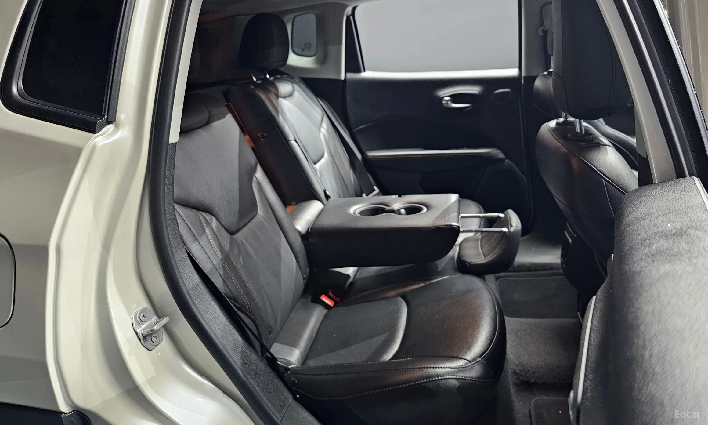 Jeep Compass 2nd Generation превью 12