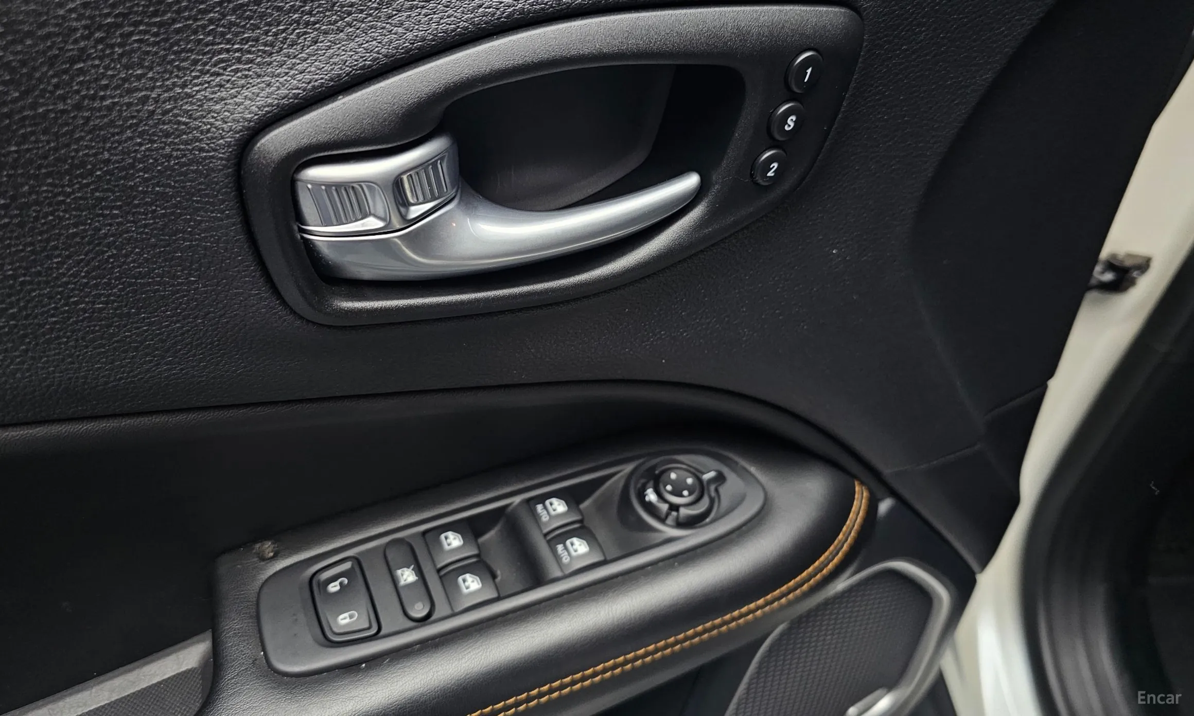 Jeep Compass 2nd Generation превью 16