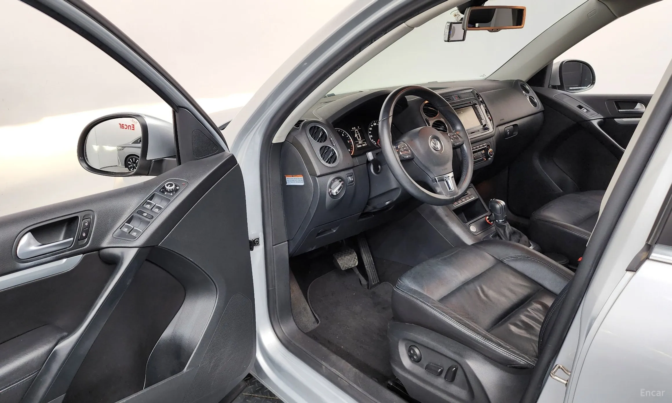 Volkswagen New Tiguan превью 10