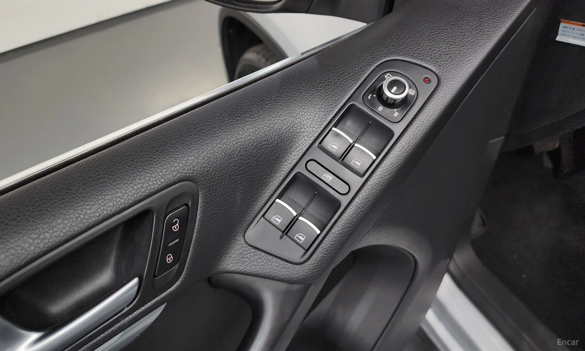 Volkswagen New Tiguan превью 14
