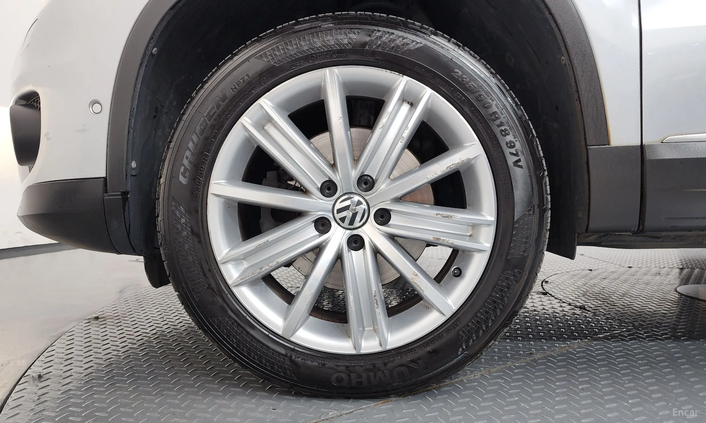 Volkswagen New Tiguan превью 5