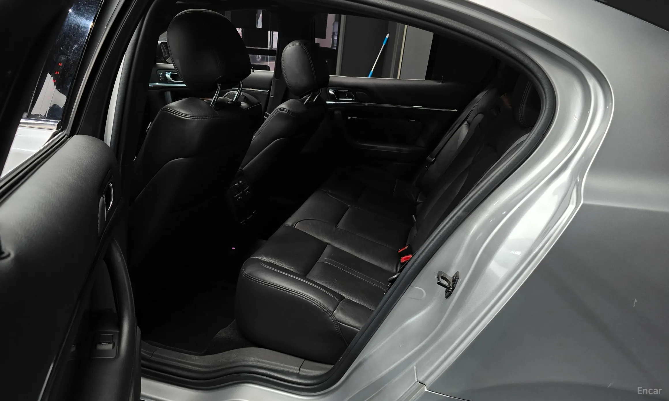 Lincoln New MKS превью 12
