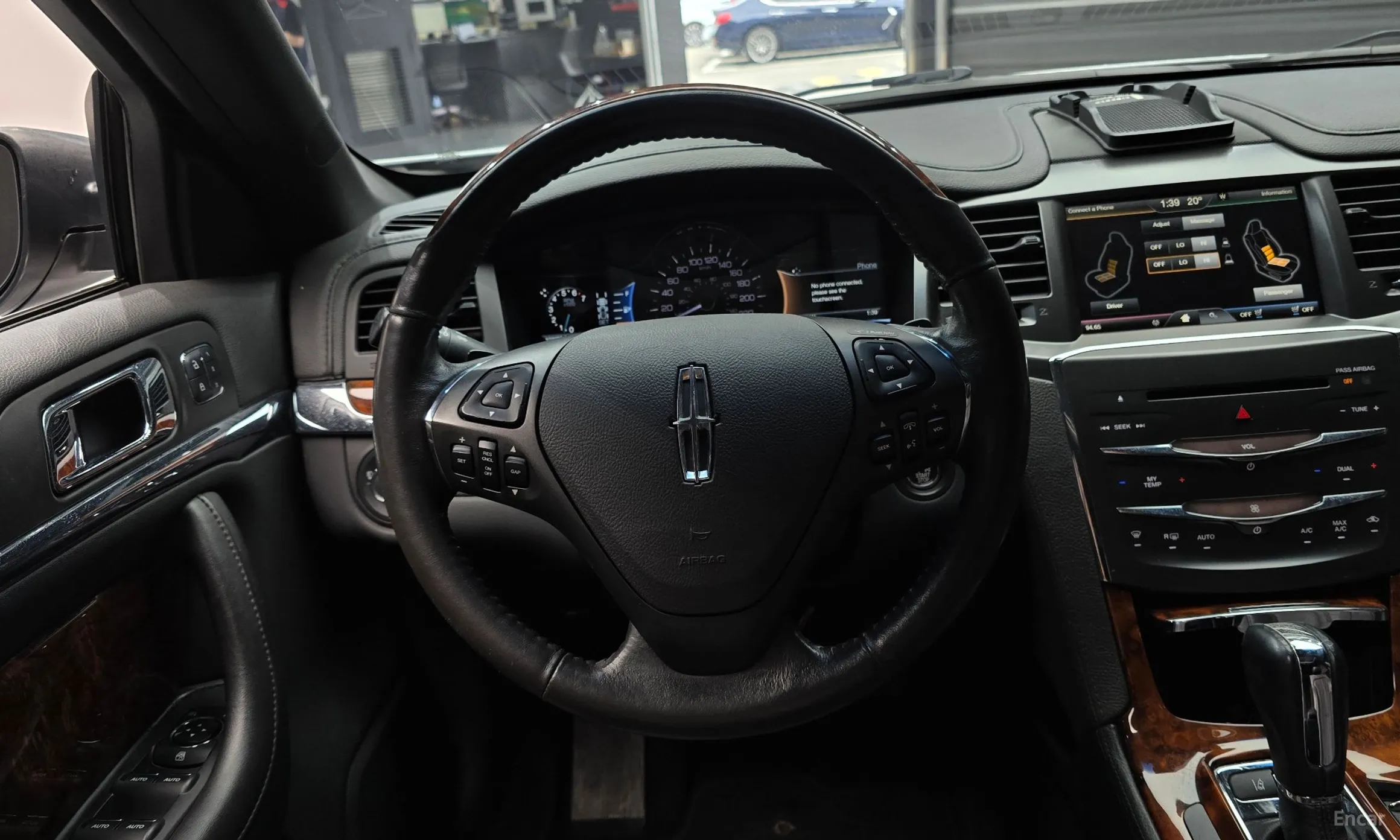 Lincoln New MKS превью 13