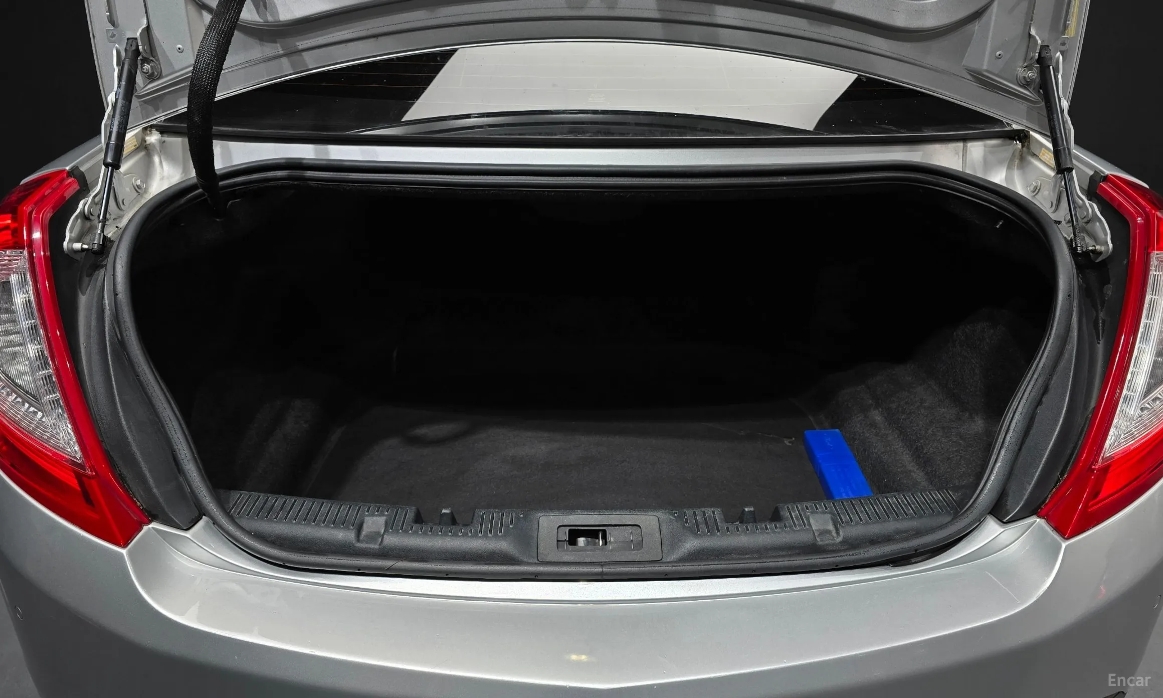 Lincoln New MKS превью 20