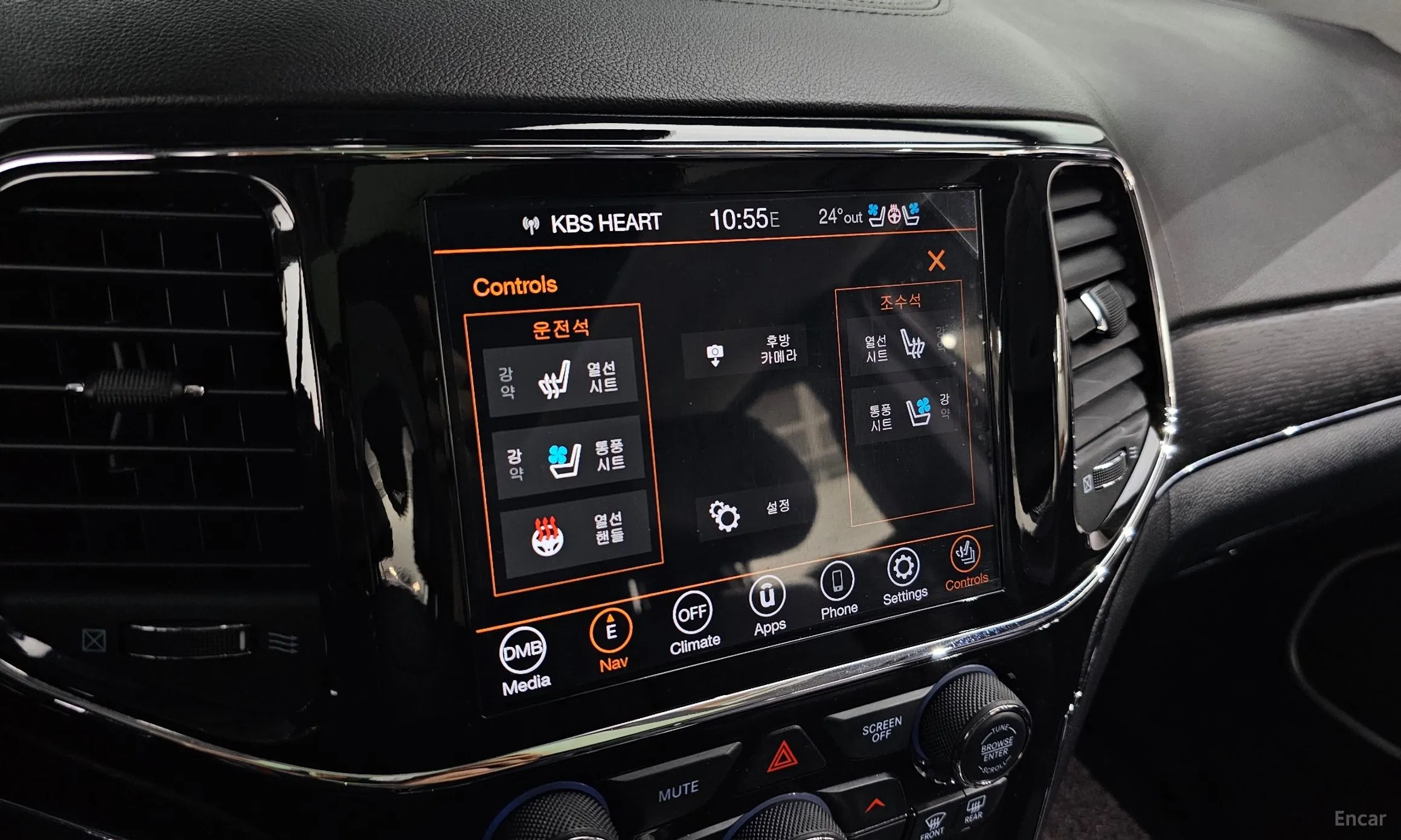 Jeep Grand Cherokee превью 17