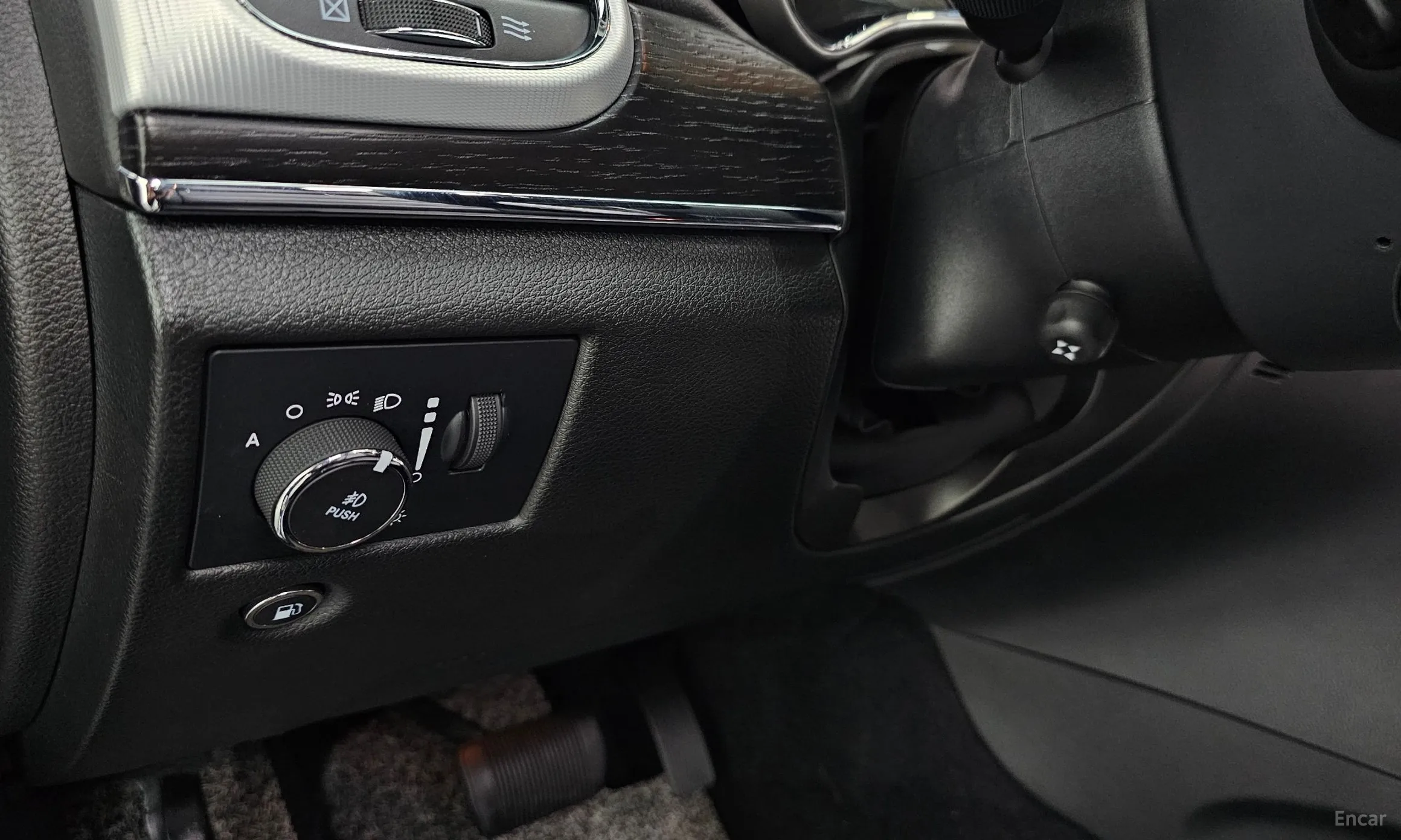 Jeep Grand Cherokee превью 19