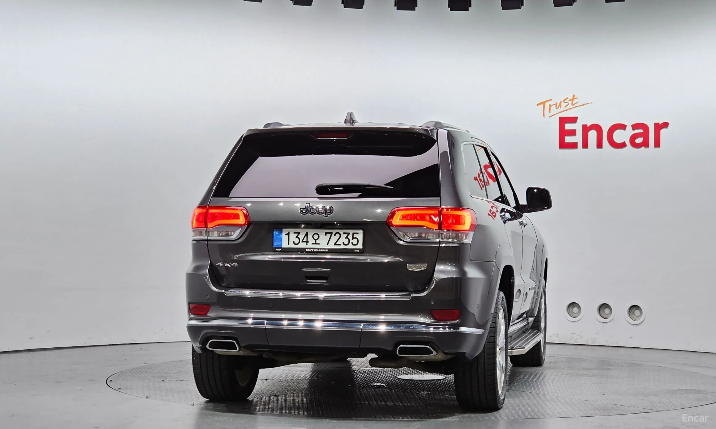 Jeep Grand Cherokee превью 4