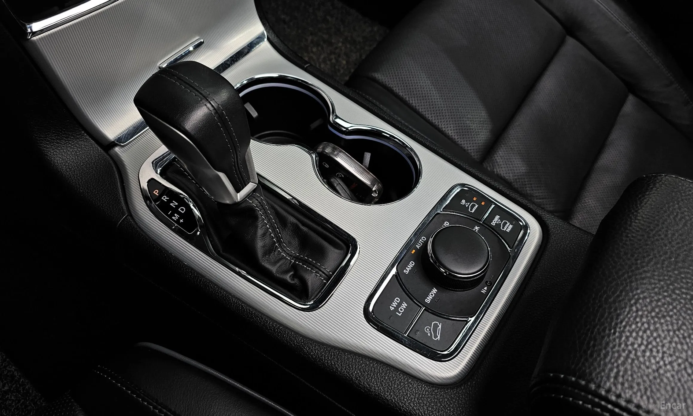 Jeep Grand Cherokee превью 9