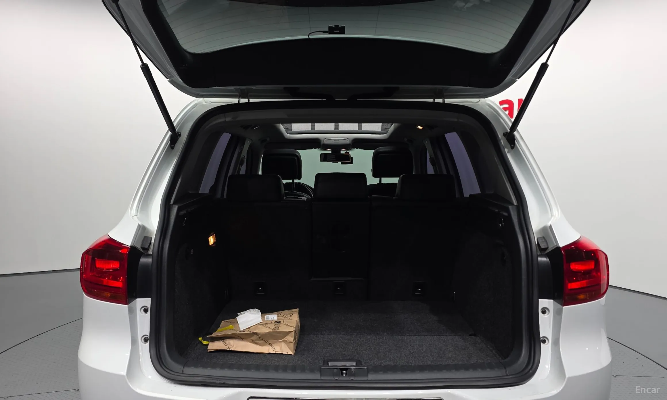 Volkswagen New Tiguan превью 20