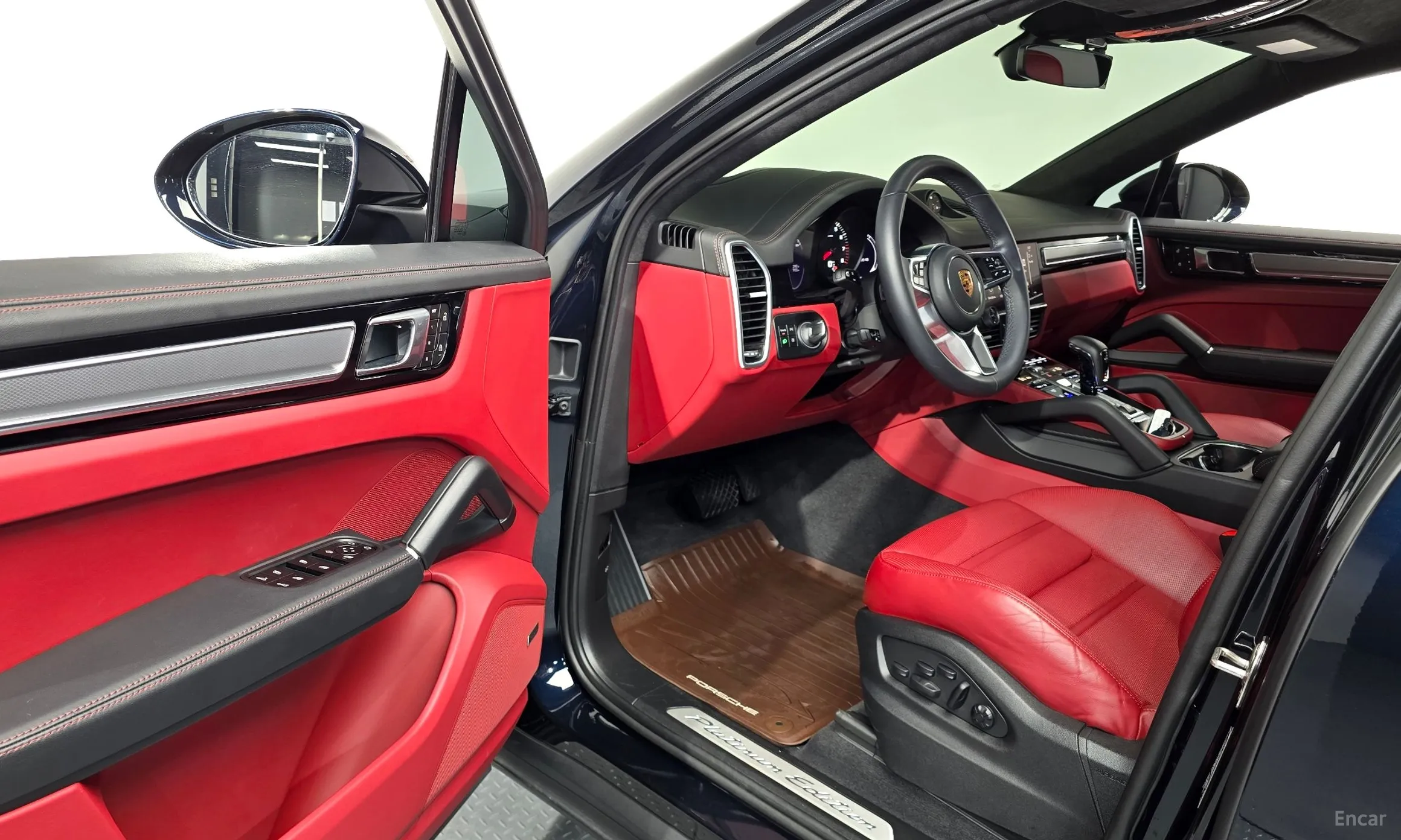 Porsche Cayenne (PO536) превью 10