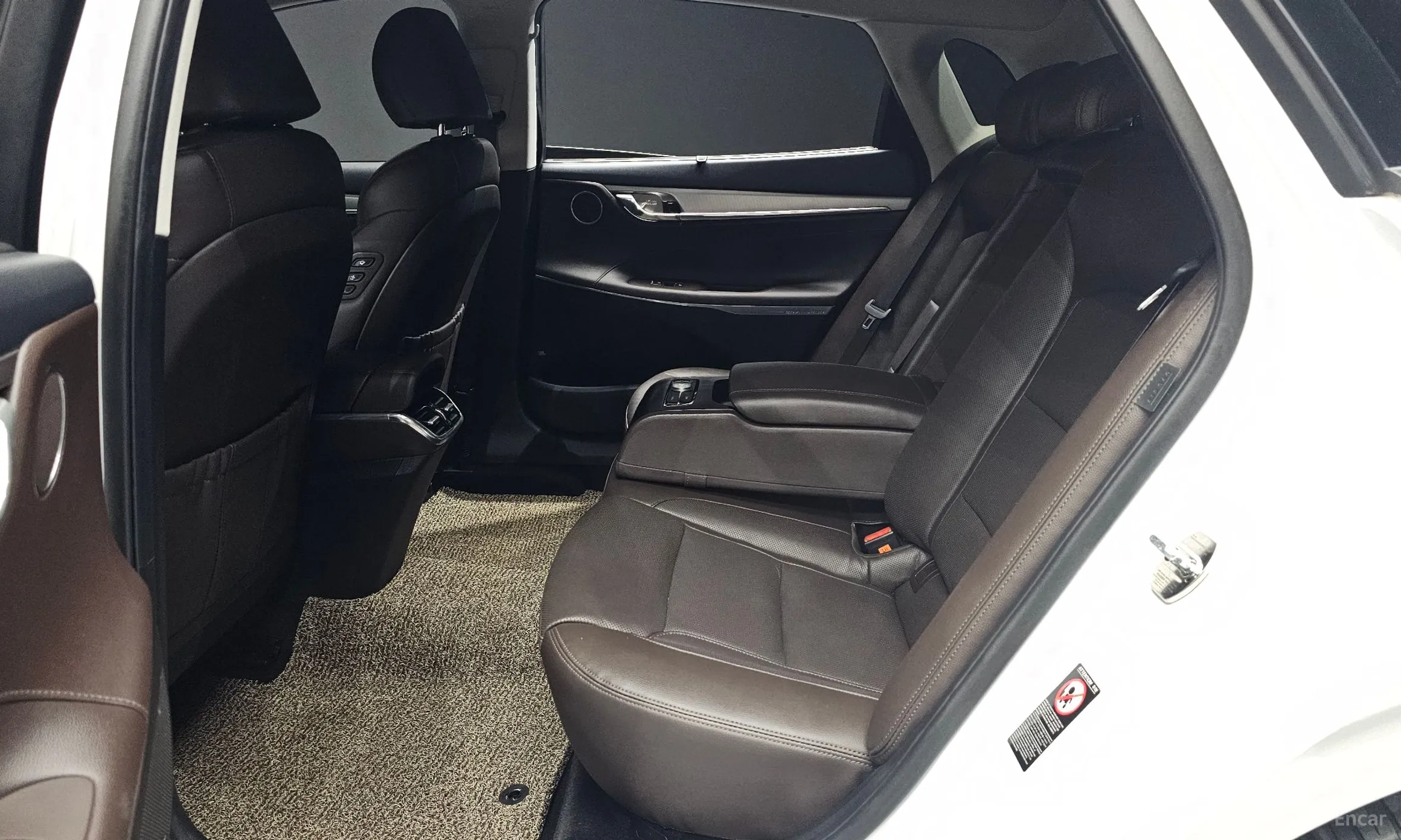 Hyundai Grandeur IG превью 12